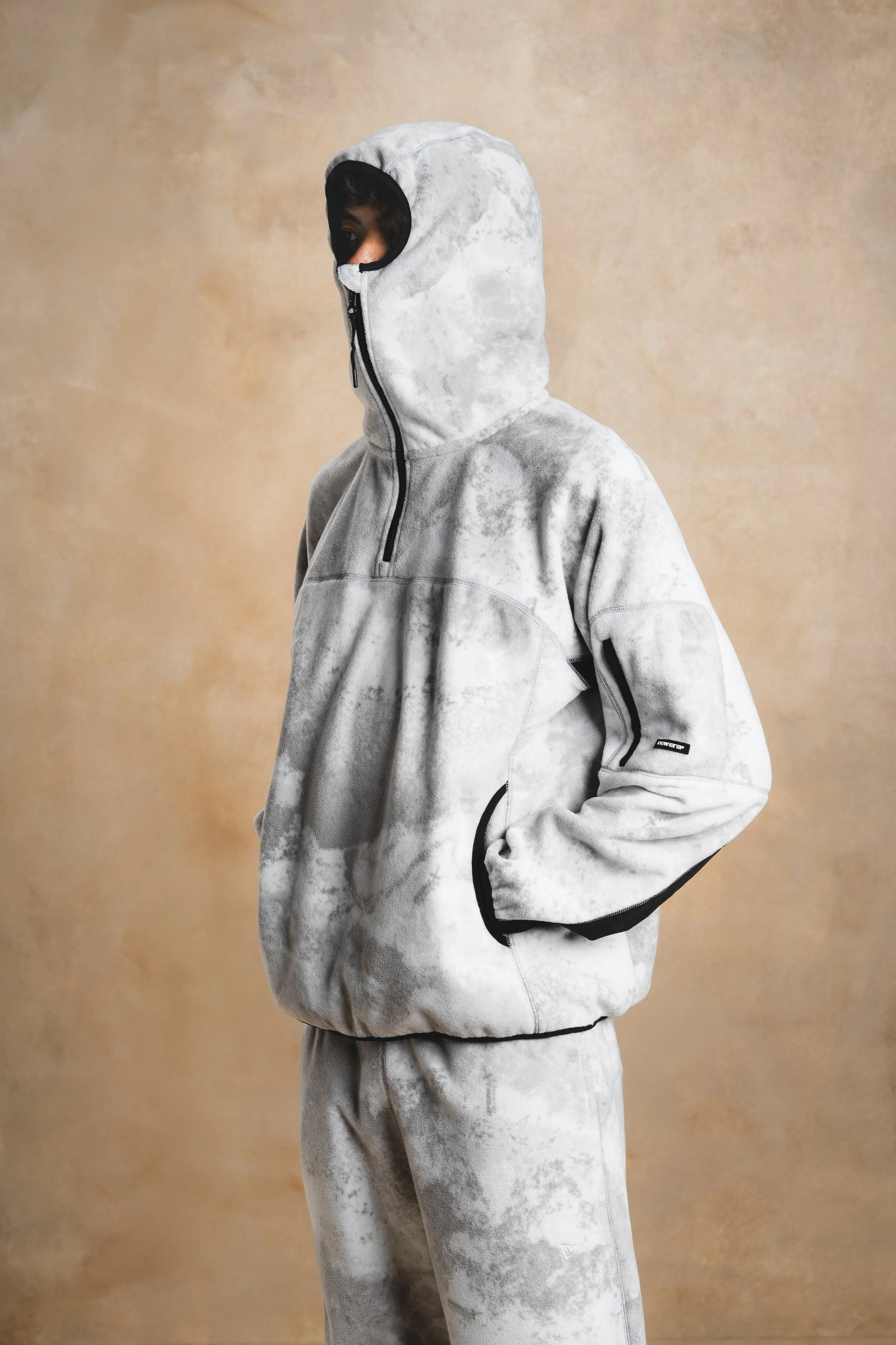 NEB FW 25 Shot 13_7403205.jpg