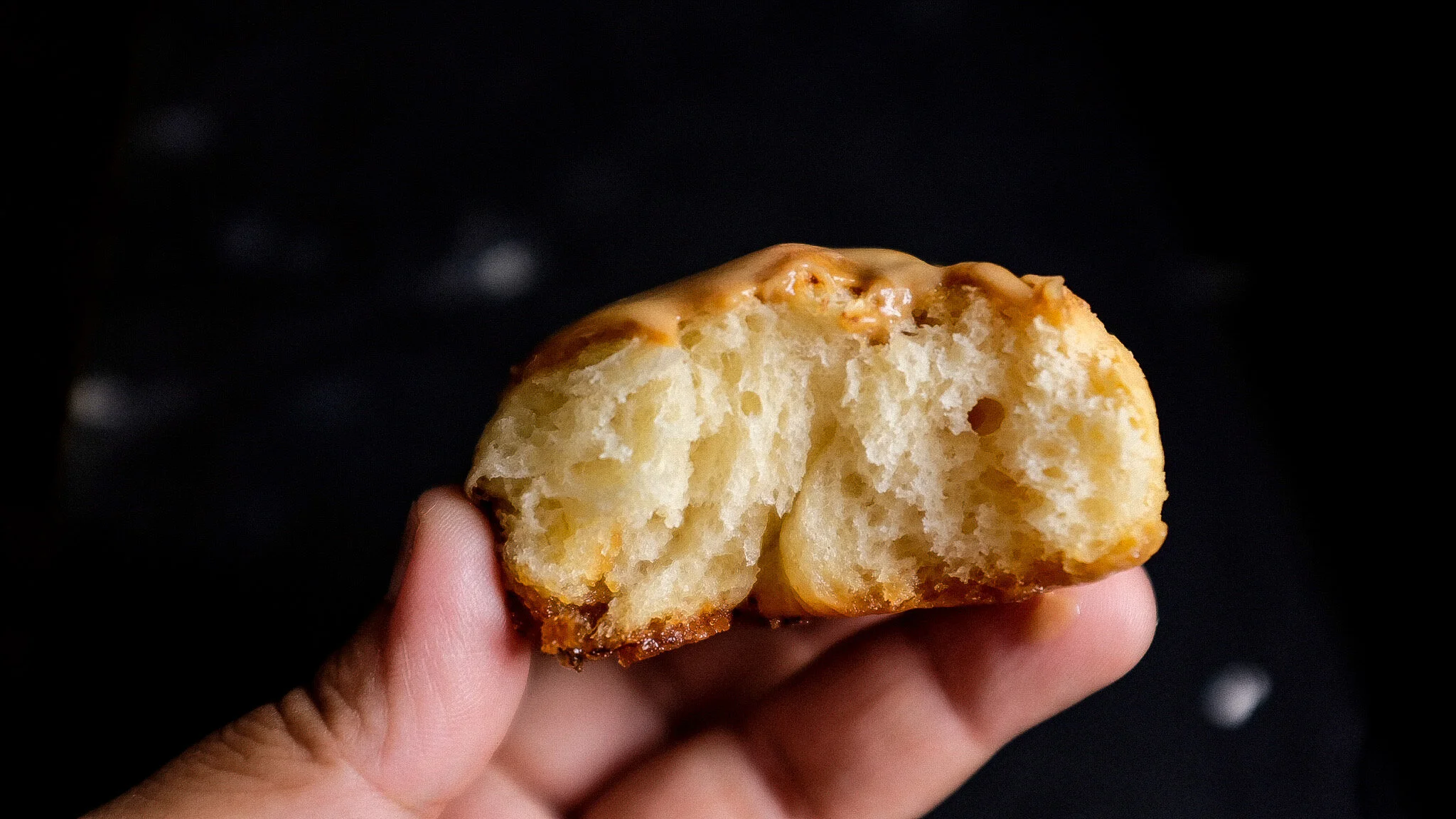 Gooey Bakery Style Cinnamon Rolls 