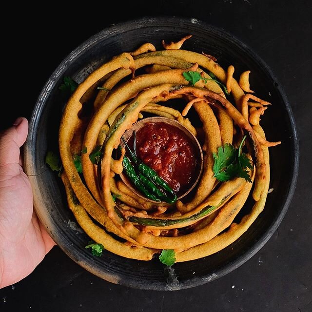 Garlic scapes are not used in Indian cuisine...until now!! Im changing the game! Garlic Scapes&mdash;MY way!! Scapes Bhajiya with the perfect partner: Tomato Achaar @brooklyndelhi 
There is an abundance of fresh and local produce available to us than