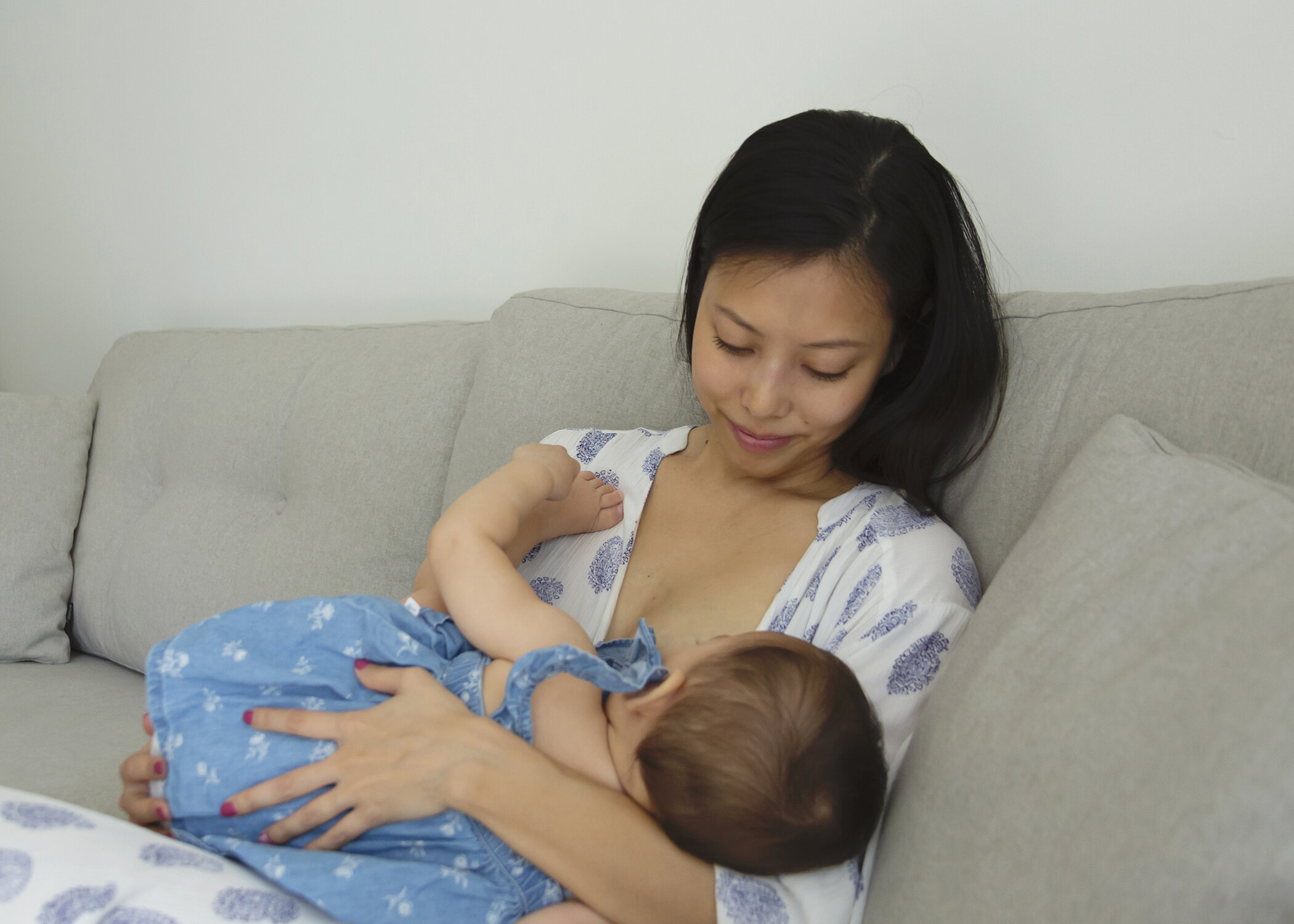 Hertfordshire &amp; London Breastfeeding Motherhood Photographer