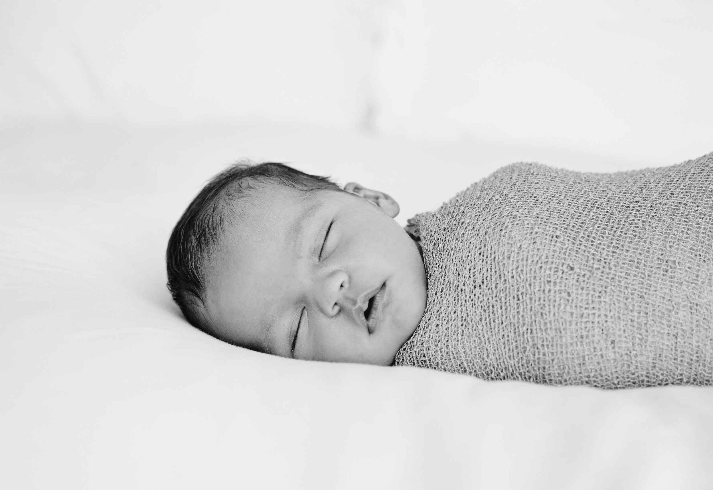 Harpenden-newborn-photography-london-hertfordshire-natural-candid