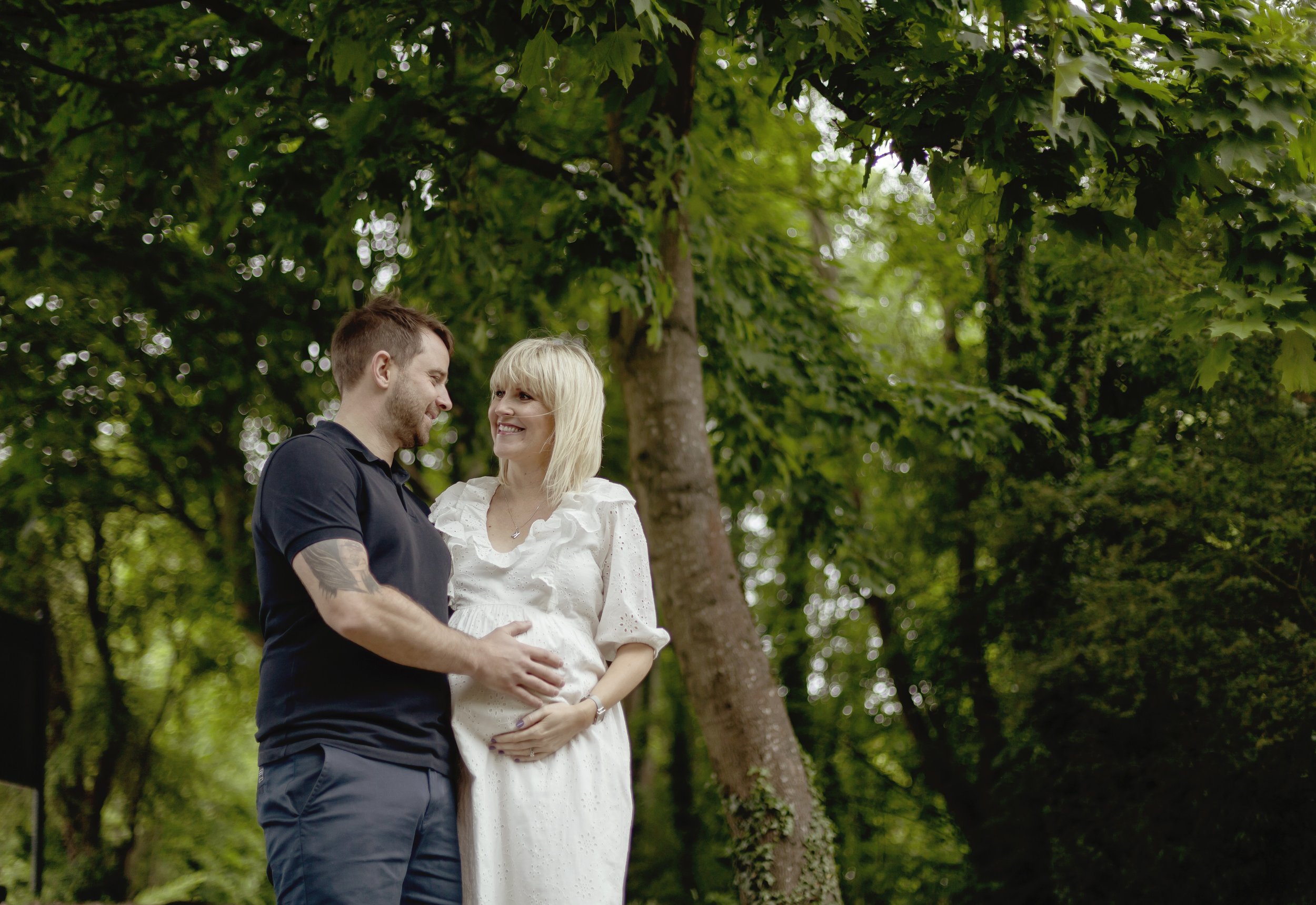 Best maternity photographer in Harpenden, Hertfordshire