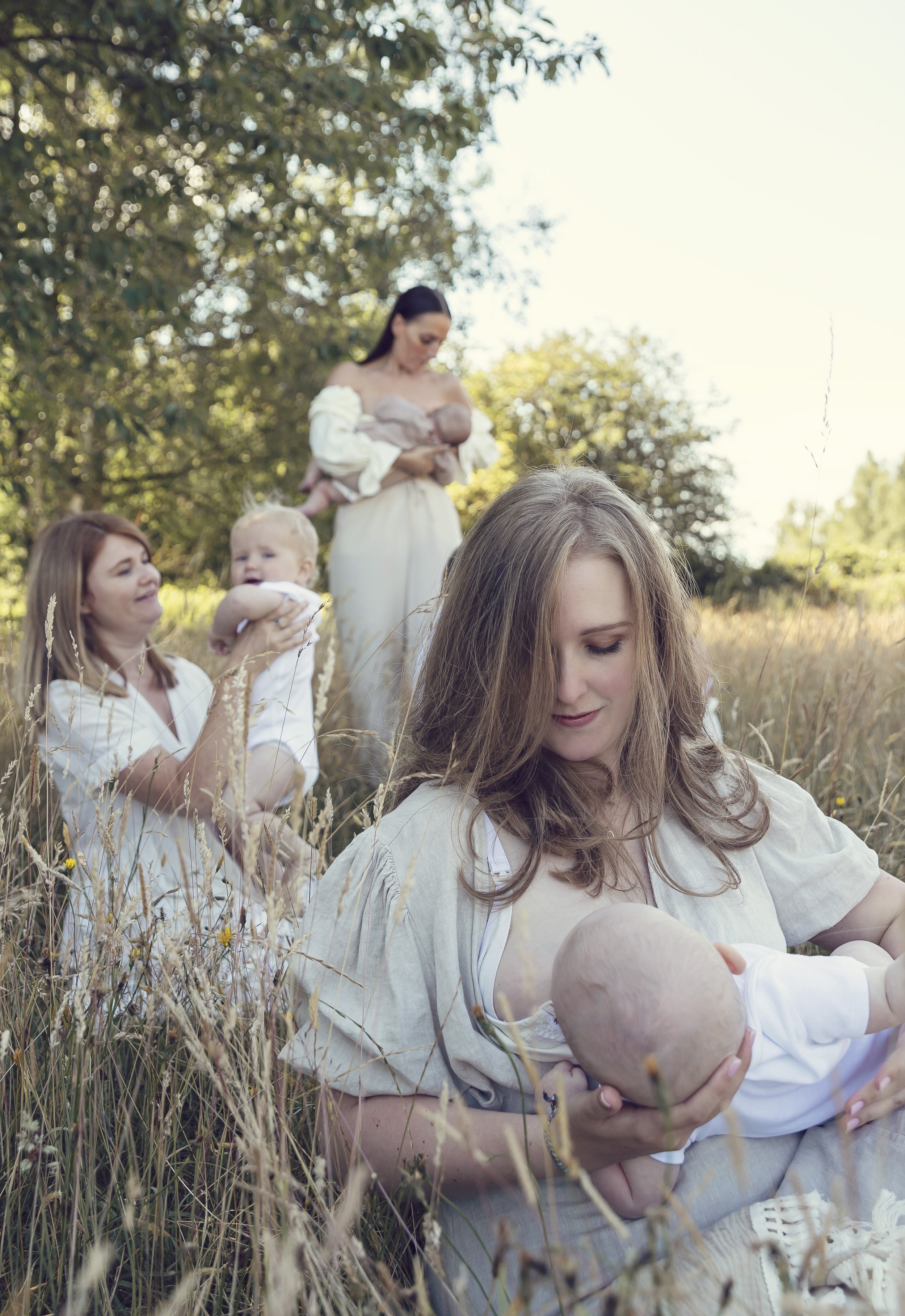 london breastfeeding photographer WBW2022