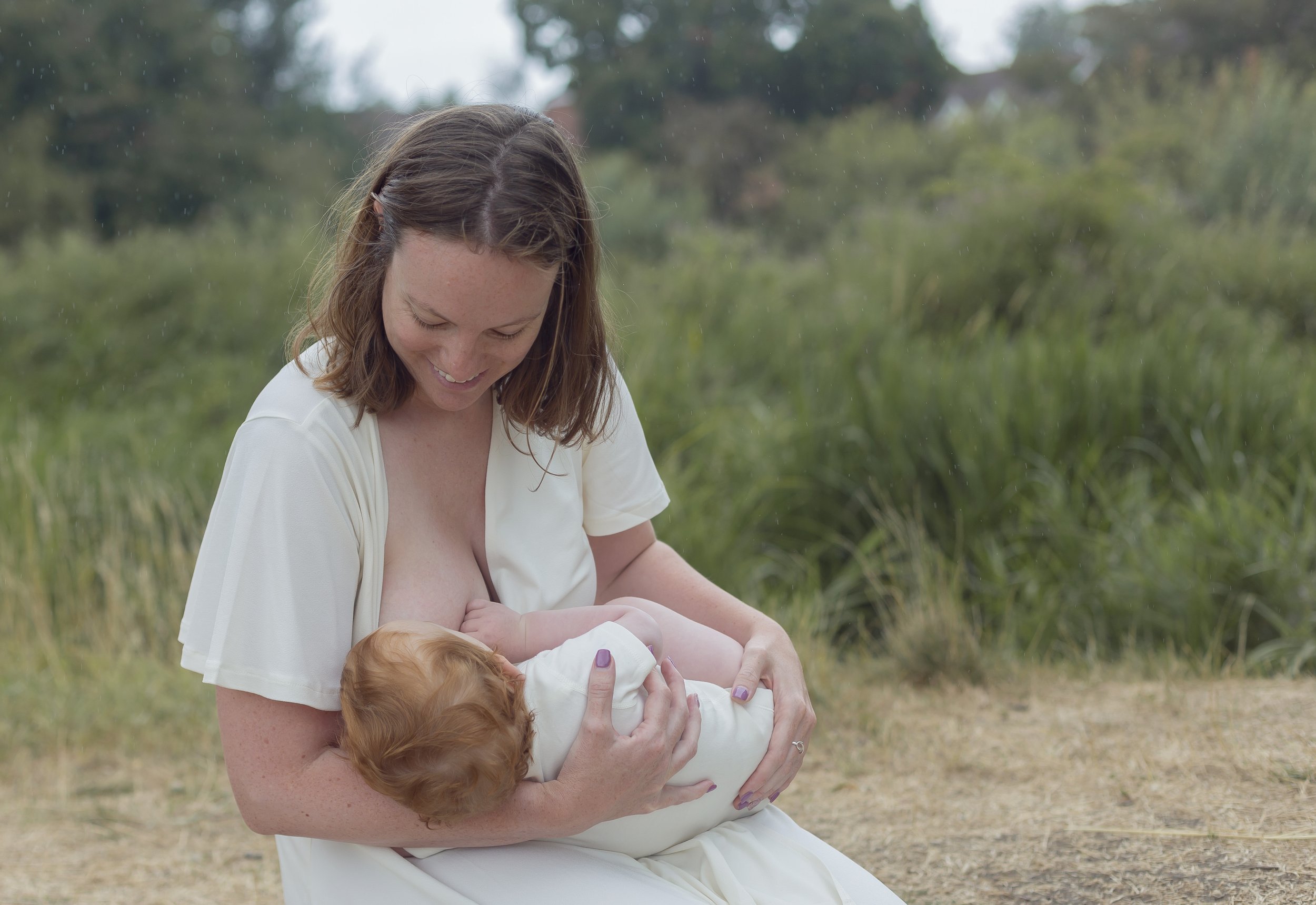 Evie-Grace-photography-motherhood-breastfeeding-photographer-london-hertfordshire (15).jpg