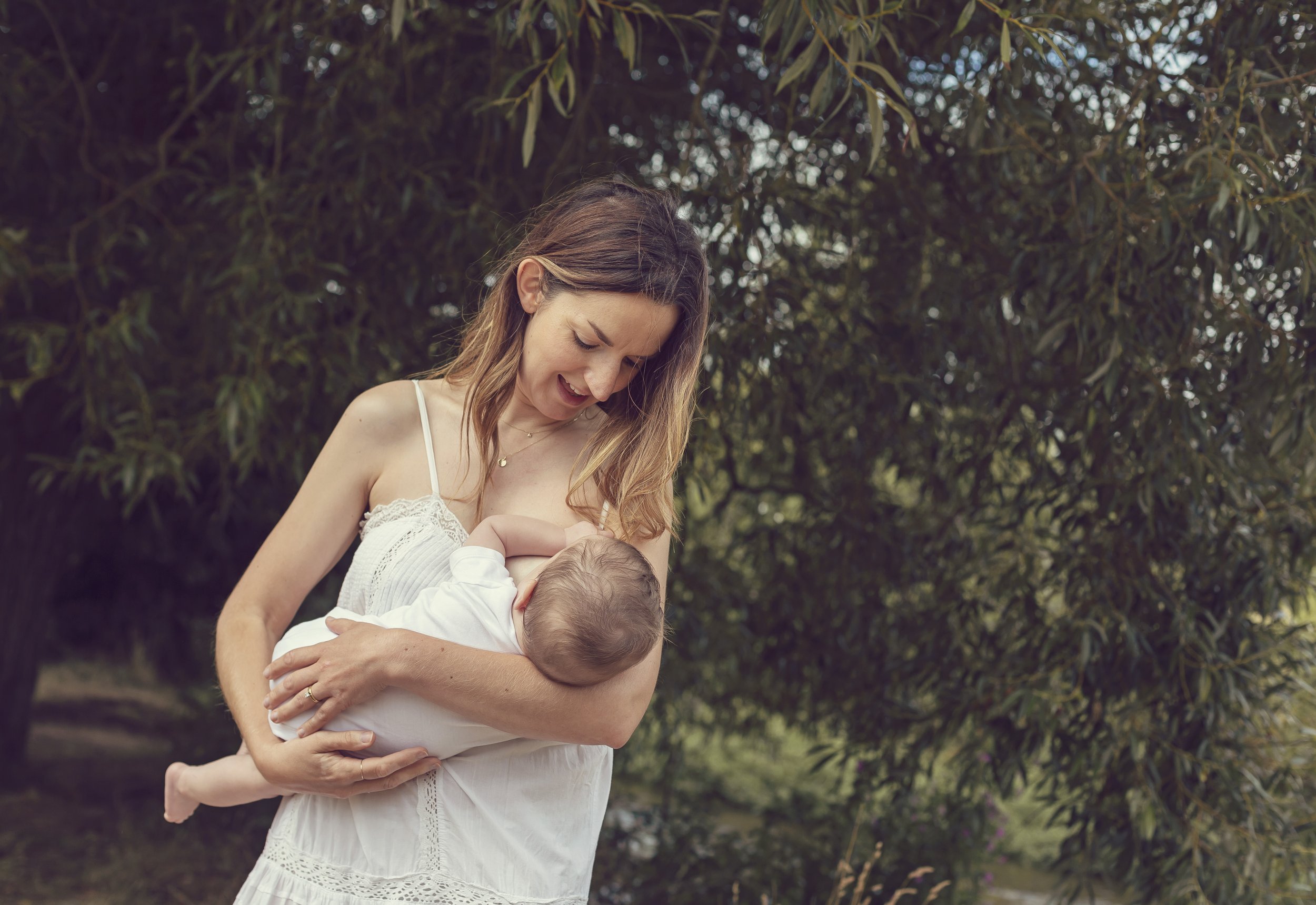 stunning raw motherhood photography - Hertfordshire, Harpenden Photography