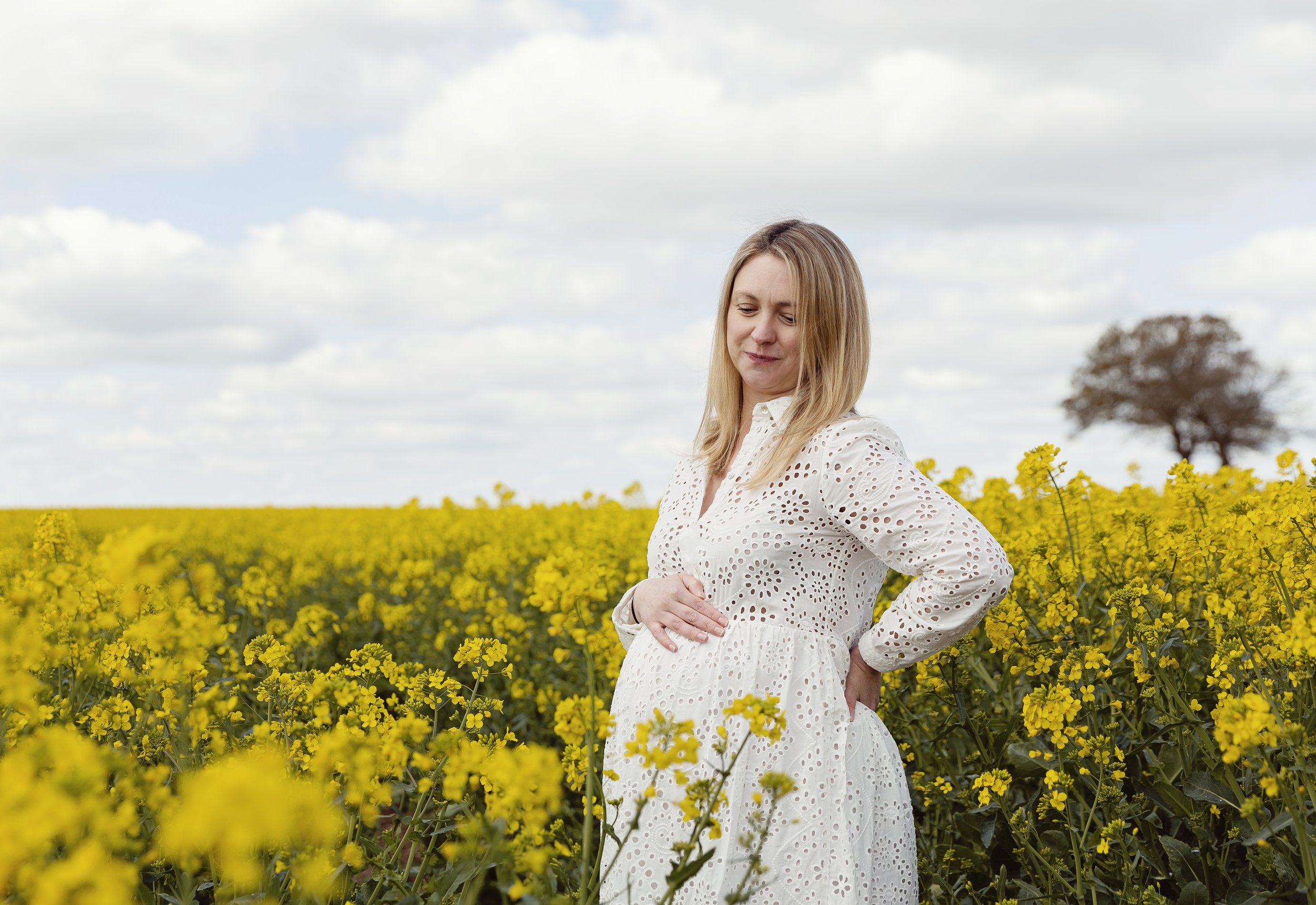 Harpenden-hertfordshire-newborn-maternity-photographer-award-winningEvie-Grace-Photography-IMG_5745 copy.jpg