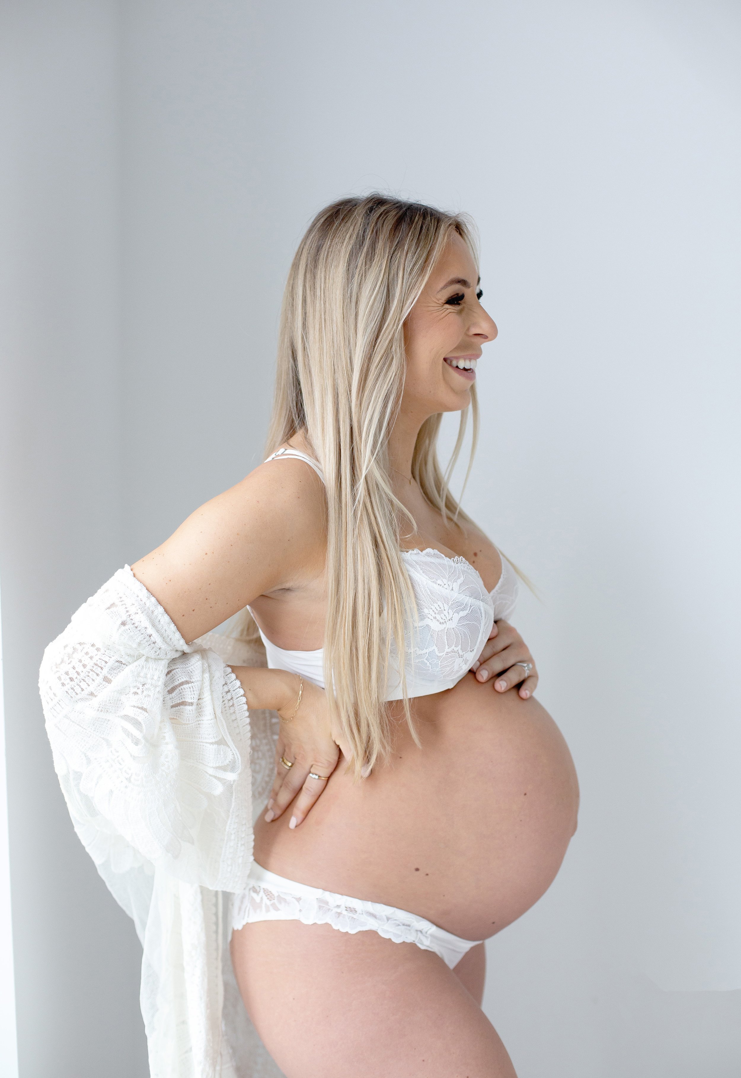 Maternity &amp; Pregnancy Photography Hertfordshire
