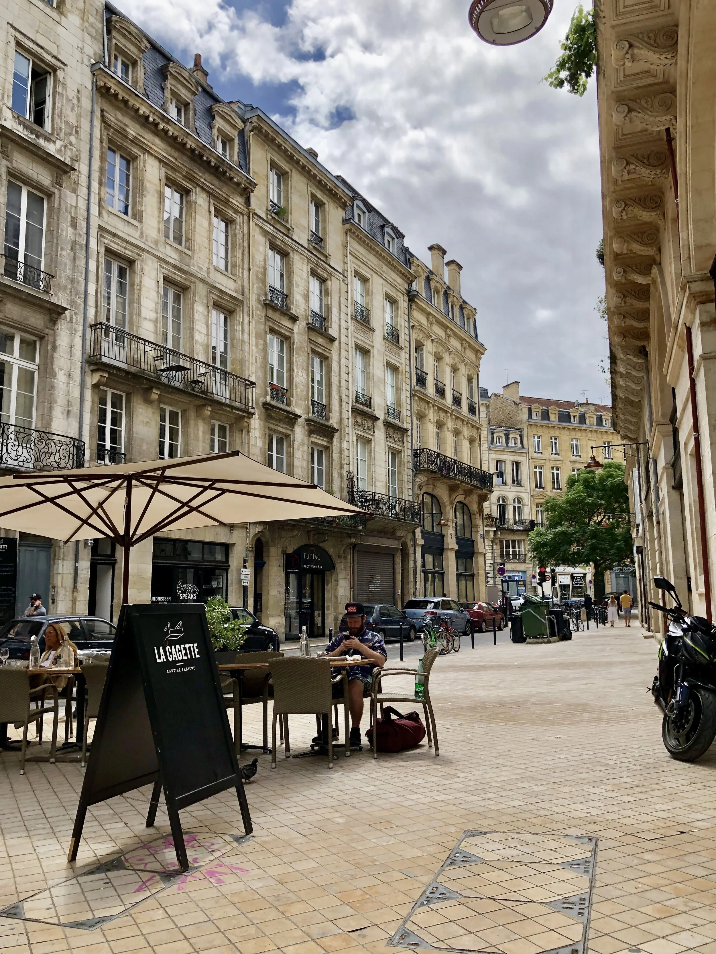 Et si on prenait le vélo pour découvrir la ville de Bordeaux