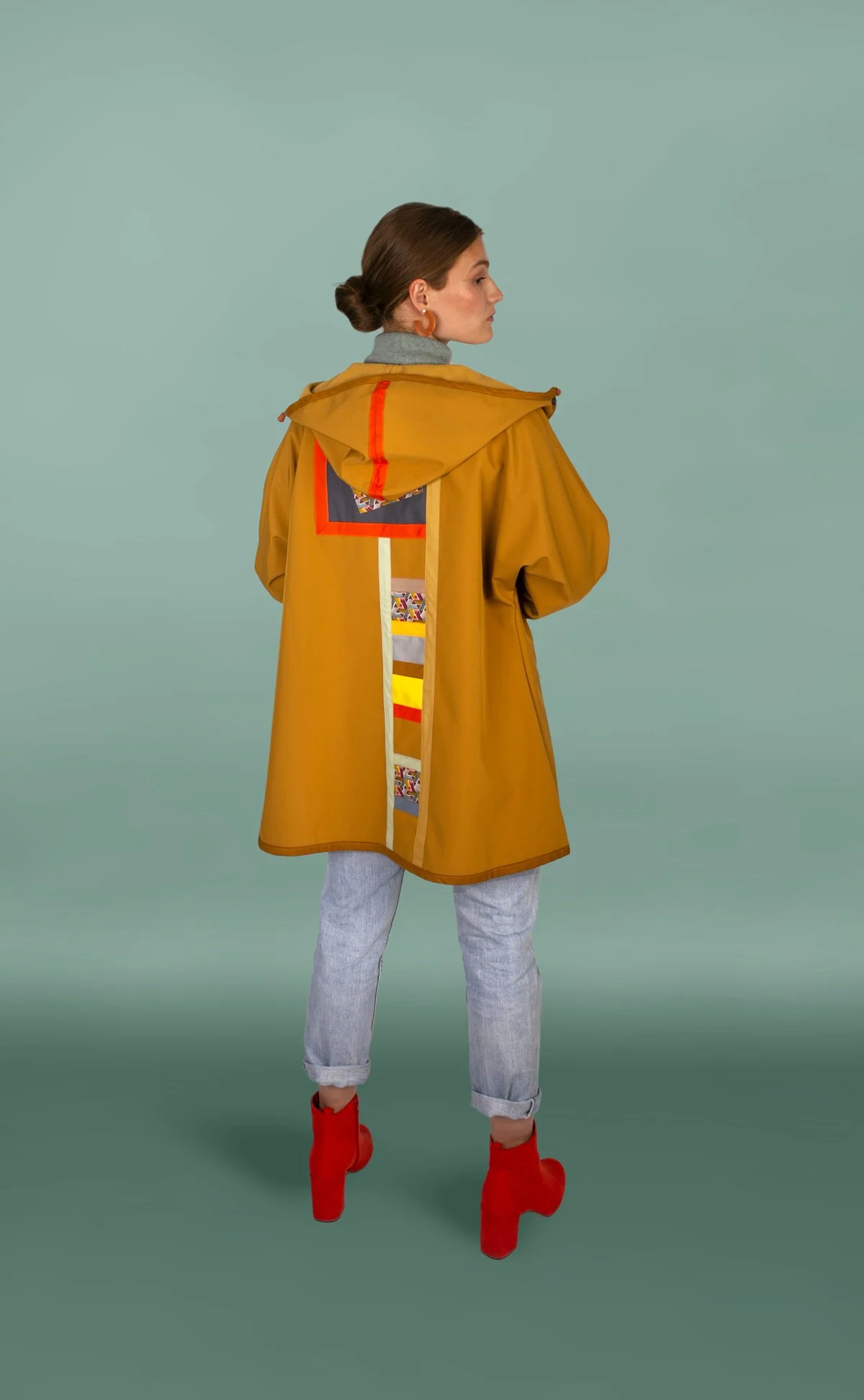 Vetements-Joyeux-Alaska-Ronds-Dans-l'Eau-Dos.jpg