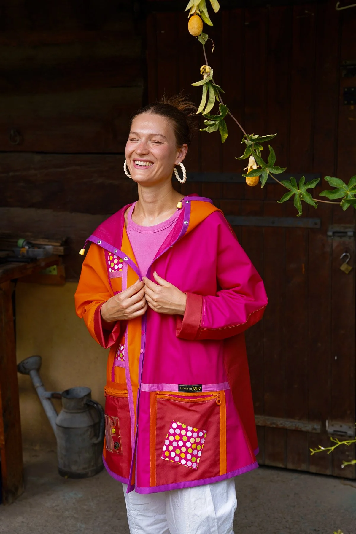 Vêtements Joyeux Manteaux colorés fait en France imperméable et coupe vent mode femme france Soldes été 2026-29.jpg