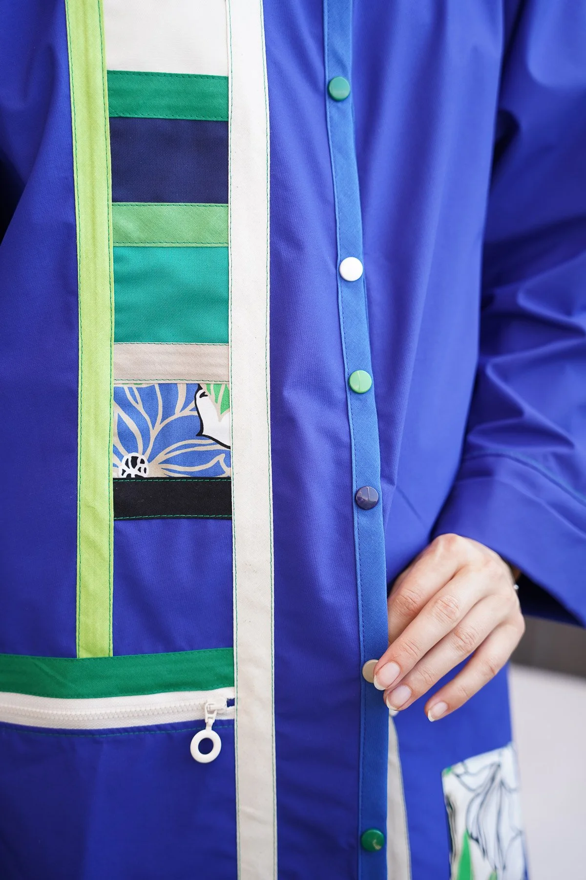 Vêtements Joyeux Manteaux colorés fait en France imperméable et coupe vent mode femme france Soldes été 2026-16.jpg