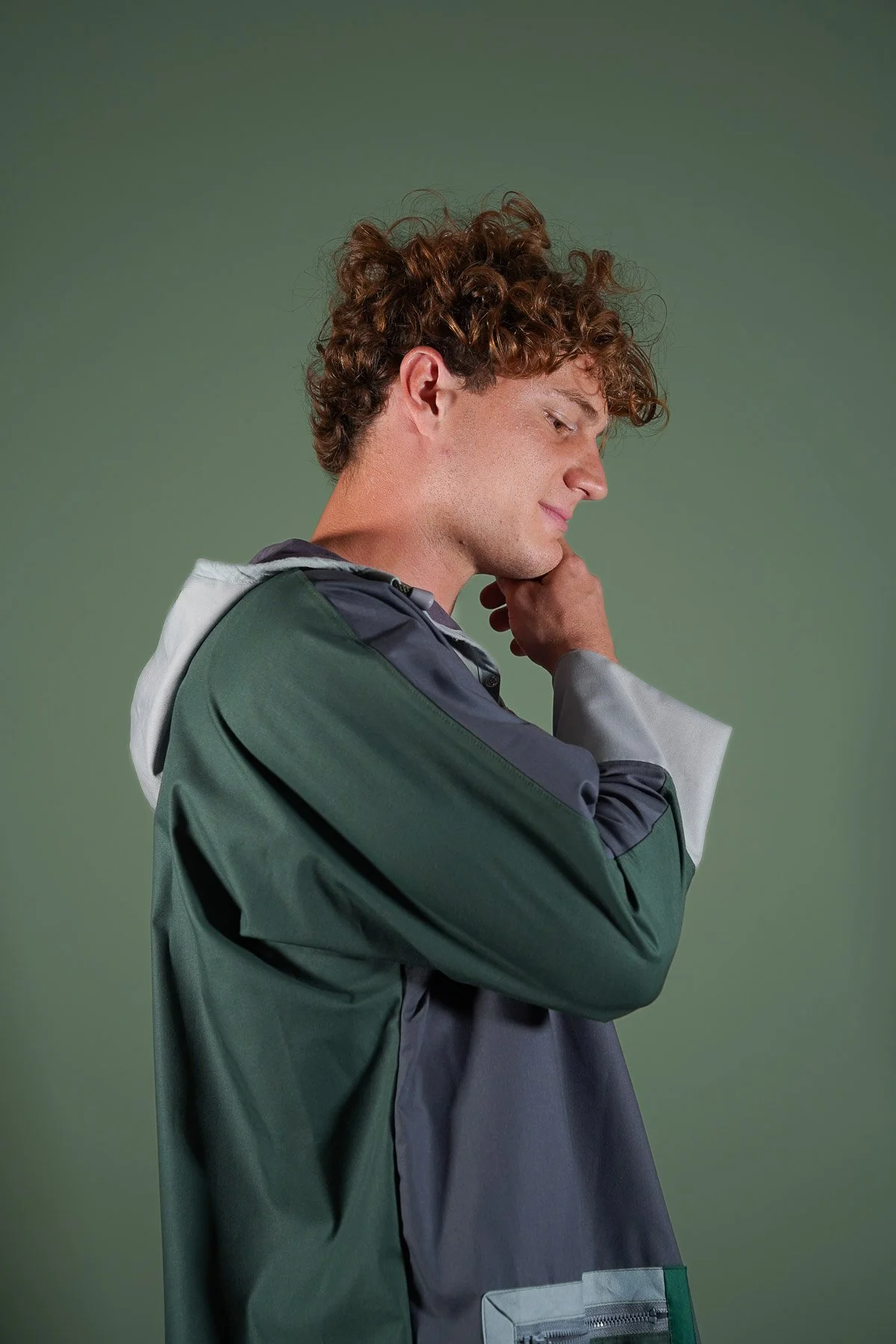 Vetements Joyeux Coupe-vents Imperméables Kazan Homme Lichen-8.jpg