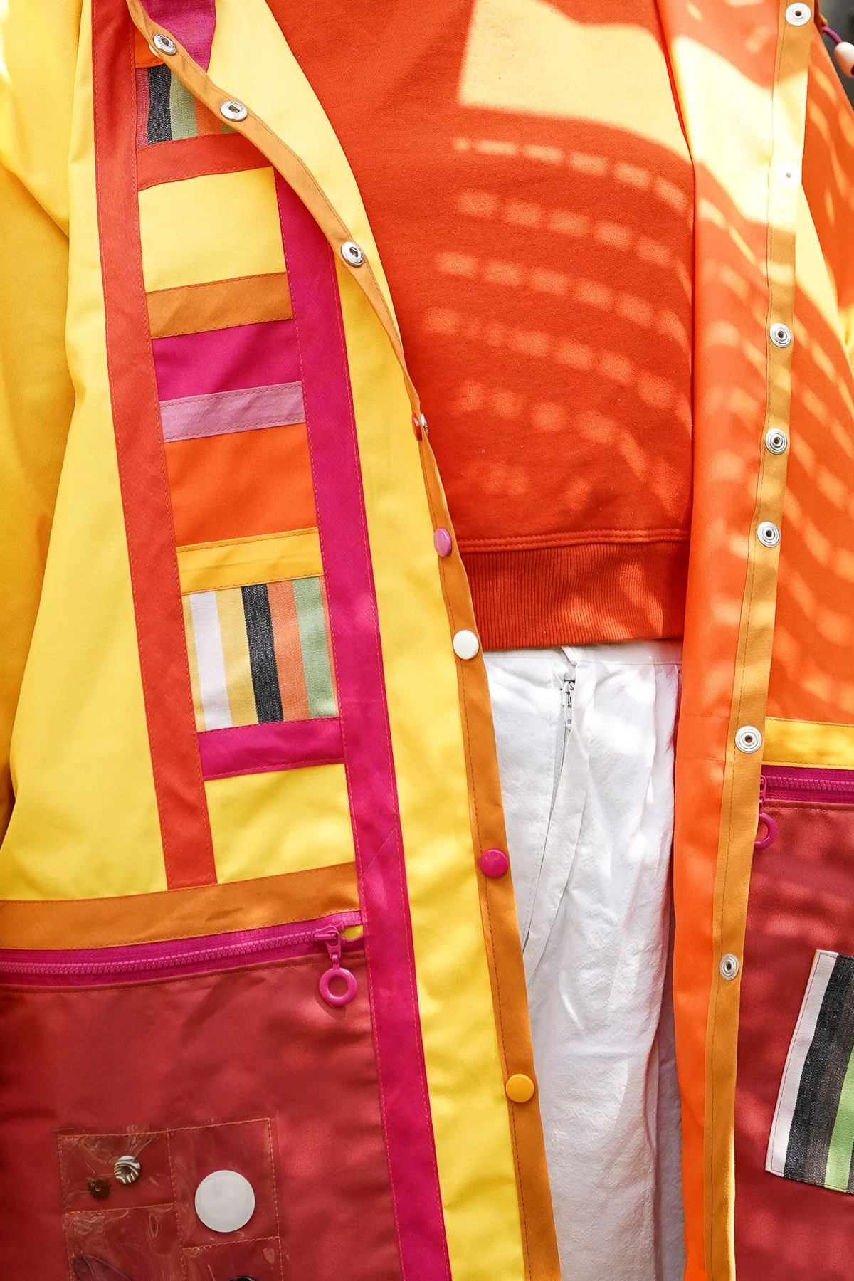 Vêtements Joyeux Manteaux colorés fait en France imperméable et coupe vent mode femme france Soldes été 2026-21.jpg