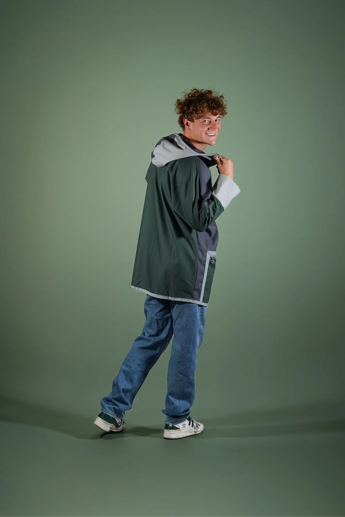 Vetements Joyeux Coupe-vents Imperméables Kazan Homme Lichen-4.jpg