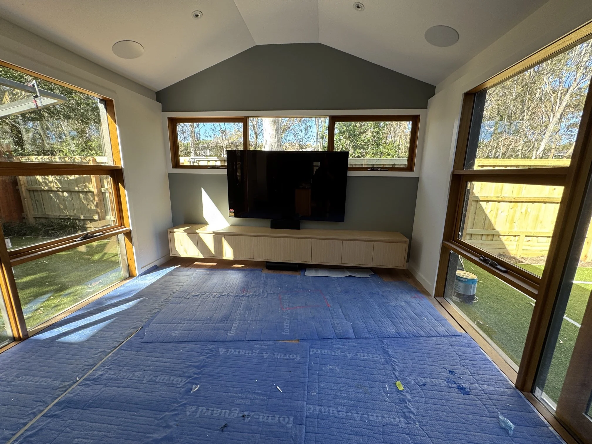 Custom Home Theatre &amp; AV Installation in Macleod