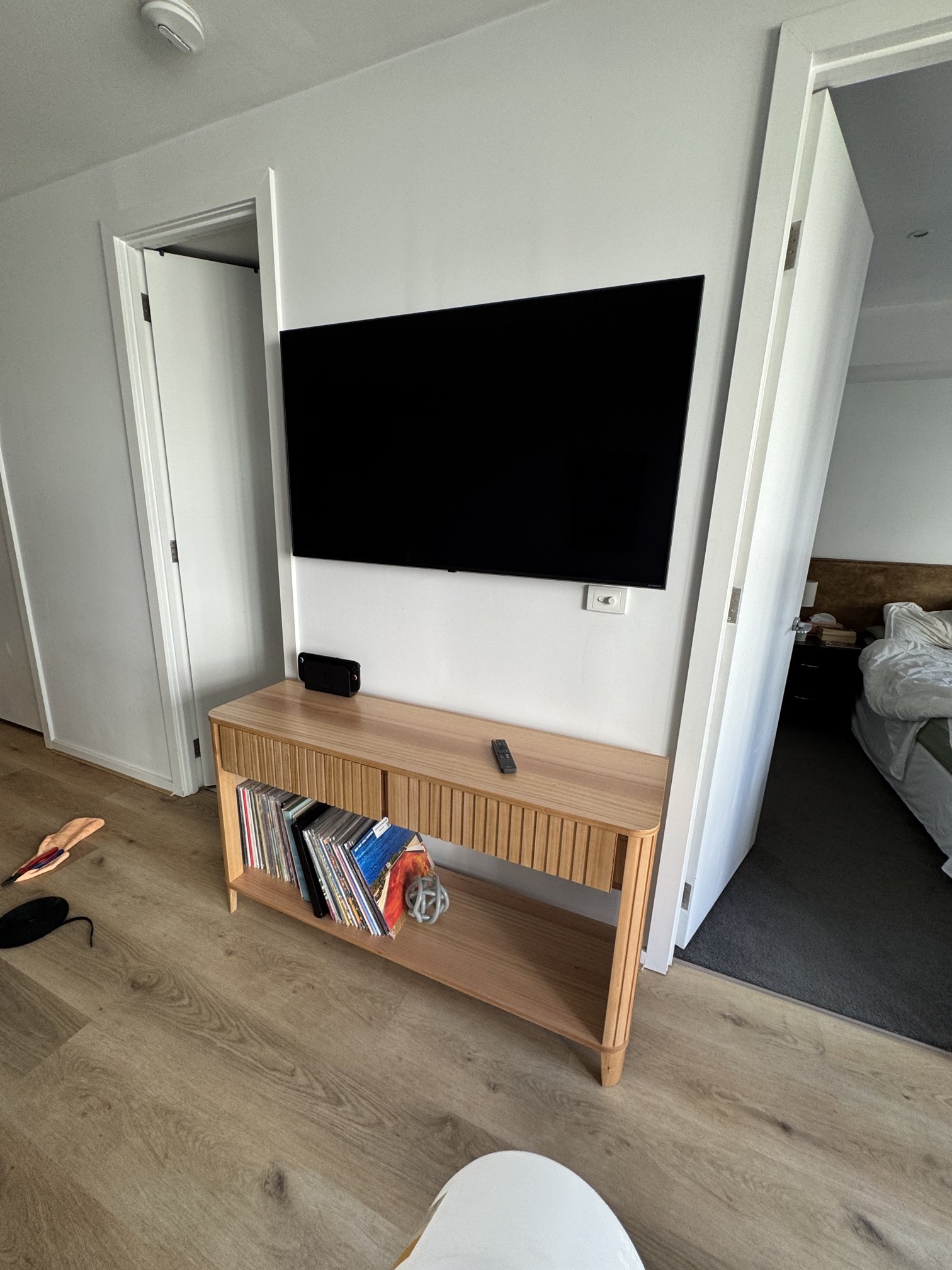 TV Wall Mount &amp; Home Audio Setup in Diamond Creek