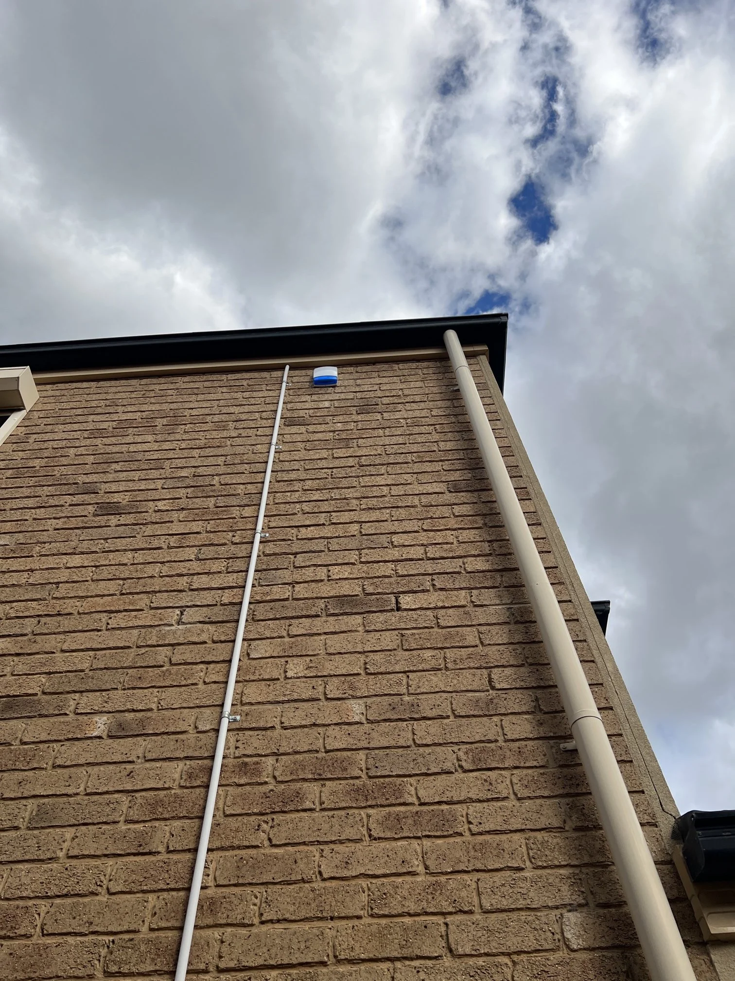 Photo (2).jpg