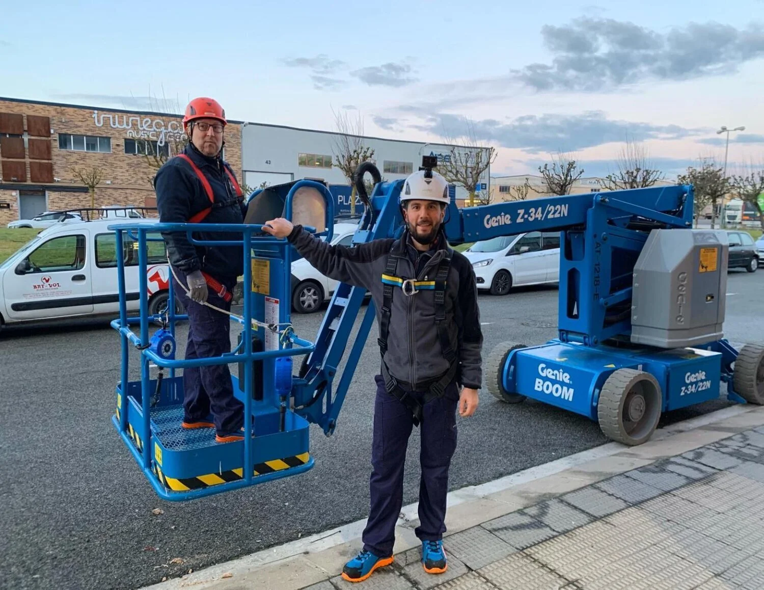 SEGURIDAD Y SALUD COMO PUNTO DE PARTIDA DE NUESTRA ACTIVIDAD