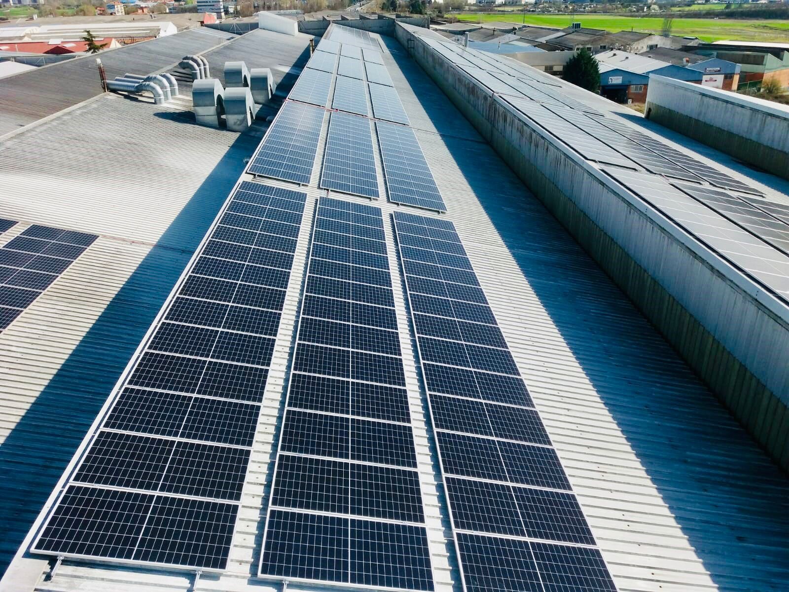 QUE LA LUZ NO HAGA SOMBRA A TU EMPRESA