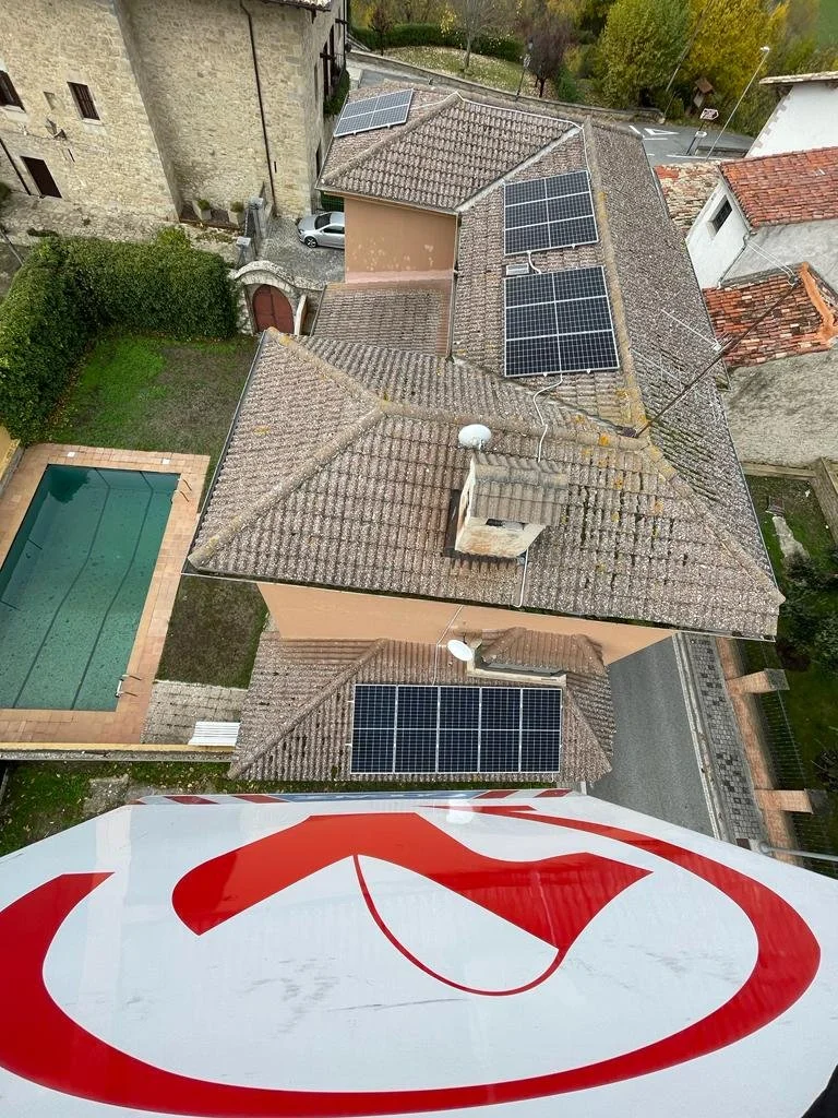 YO QUIERO PLACAS SOLARES EN MI EDIFICIO.