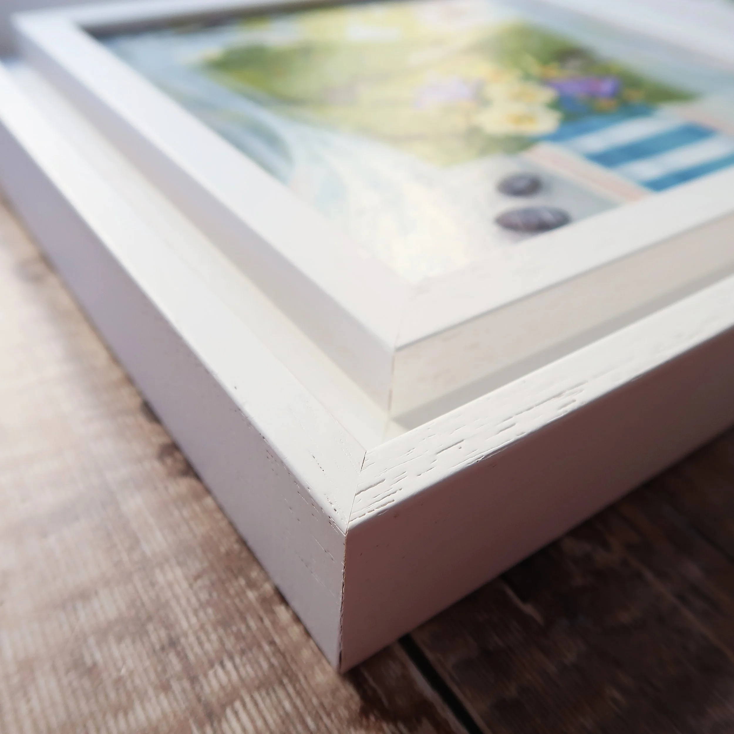 Spring Posy Corner Frame Detail.jpg