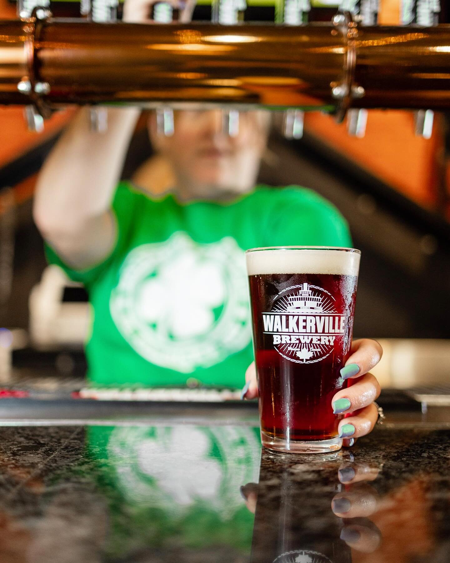 Every day is St. Paddy&rsquo;s when you&rsquo;re sipping with us! 🍻

. . .

WEEKEND LINE-UP:

New Beer Release &mdash; Enjoy our newest 525 Small Batch, Barbe Rouge Pale Ale - now available on tap + in cans to-go!

Friday &bull; 6-9PM &mdash; Live M