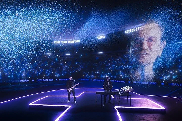 Martin Garrix, Bono and The Edge took centre stage at the #EURO2020 opening in Rome with a virtual performance of the official anthem, We Are The People. Created by #highscream #treatmentstudio

Director
Willie Williams

Executive Producers
@romain_p