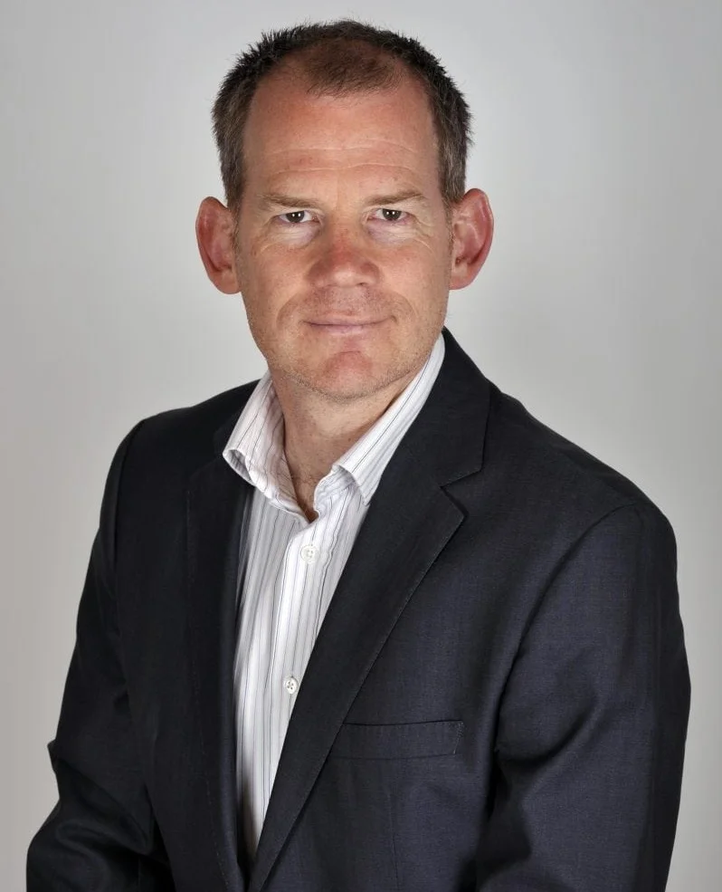 Daniel Couchman Director, Commercial and Litigation Called to the Bar in 2003, Daniel has a wealth of experience in Employment Law and Civil Litigation. Having obtained dual qualification to practice as a Solicitor in Central London, Daniel has continued to have a strong following in advocacy and has developed a well-established reputation in Company and Commercial law. Bringing a rigorous yet practical approach to his legal work, Daniel is committed to achieving the best possible outcome for his clients. Having maintained strong links with a number of Barristers chambers he is able to ensure that clients benefit from the highest degree of expertise. With the addition of pre-qualification experience in industry, his advice always has a commercial focus seeking to provide clients with that competitive edge. When setting up Couchman Hanson Solicitors, Daniel wanted to build a business that focused on its clients and their best interests. He genuinely cares about his clients and is committed to providing the best possible service. He has a level of empathy that his clients value greatly and always works hard to ensure the best possible outcome. Outside of work Daniel enjoys spending time with his family and following the orders of his young daughter. He also keeps his eye on & supports his local football team, Aldershot Town FC. Qualifications: BSc (Hons), PGDL, BVC