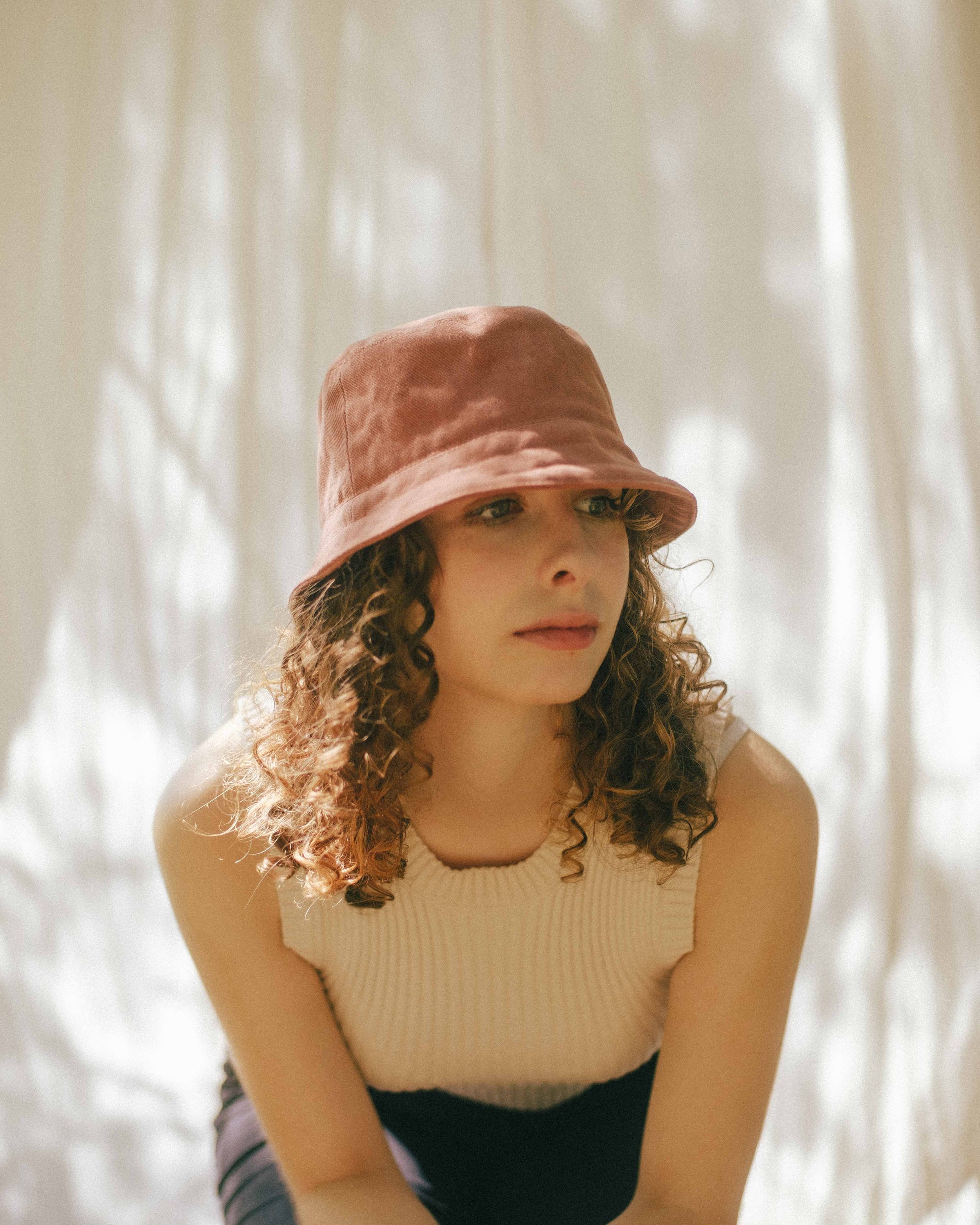 vonfrieda_buckethats_sommer22-32.jpeg