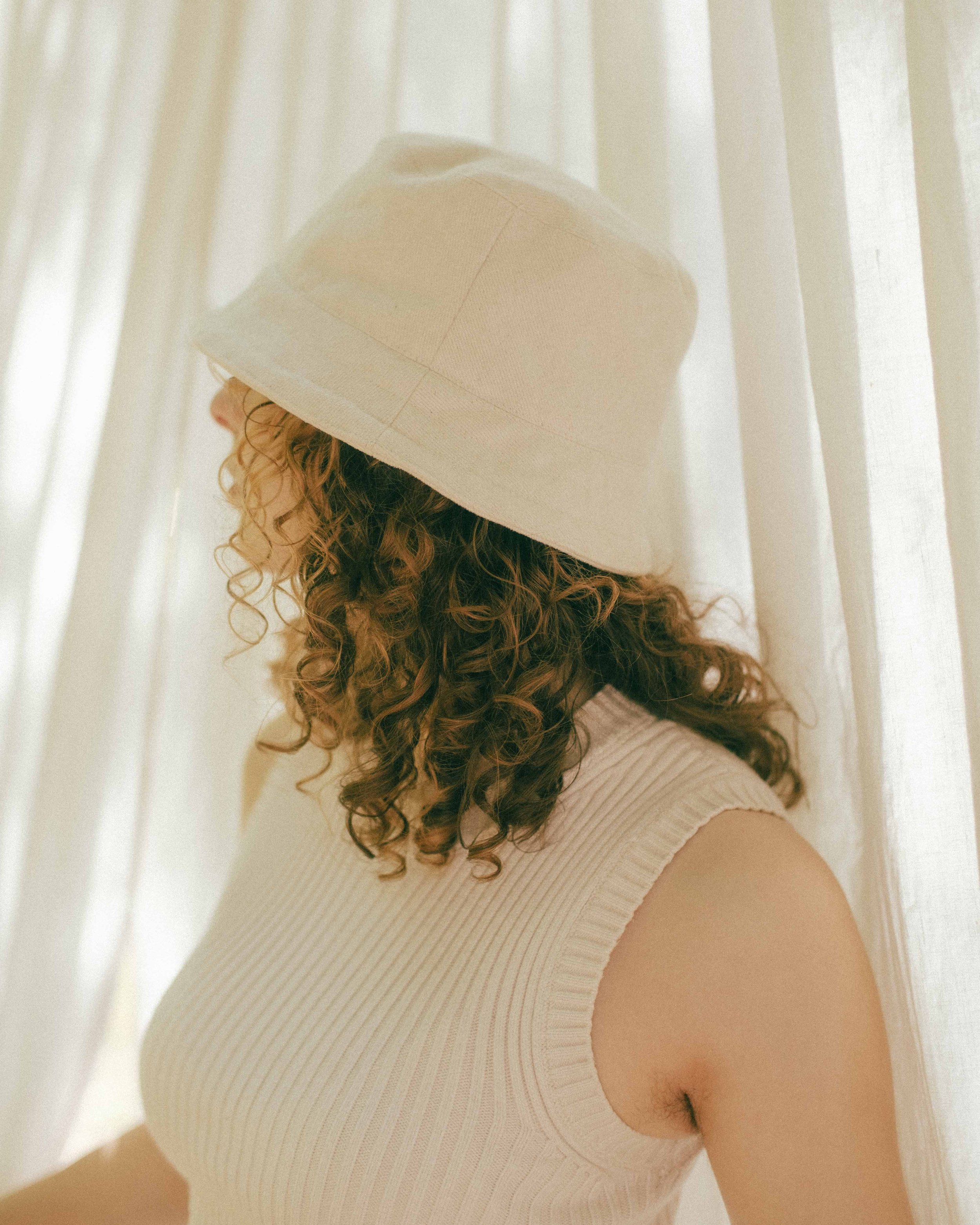 vonfrieda_buckethats_sommer22-24.jpeg