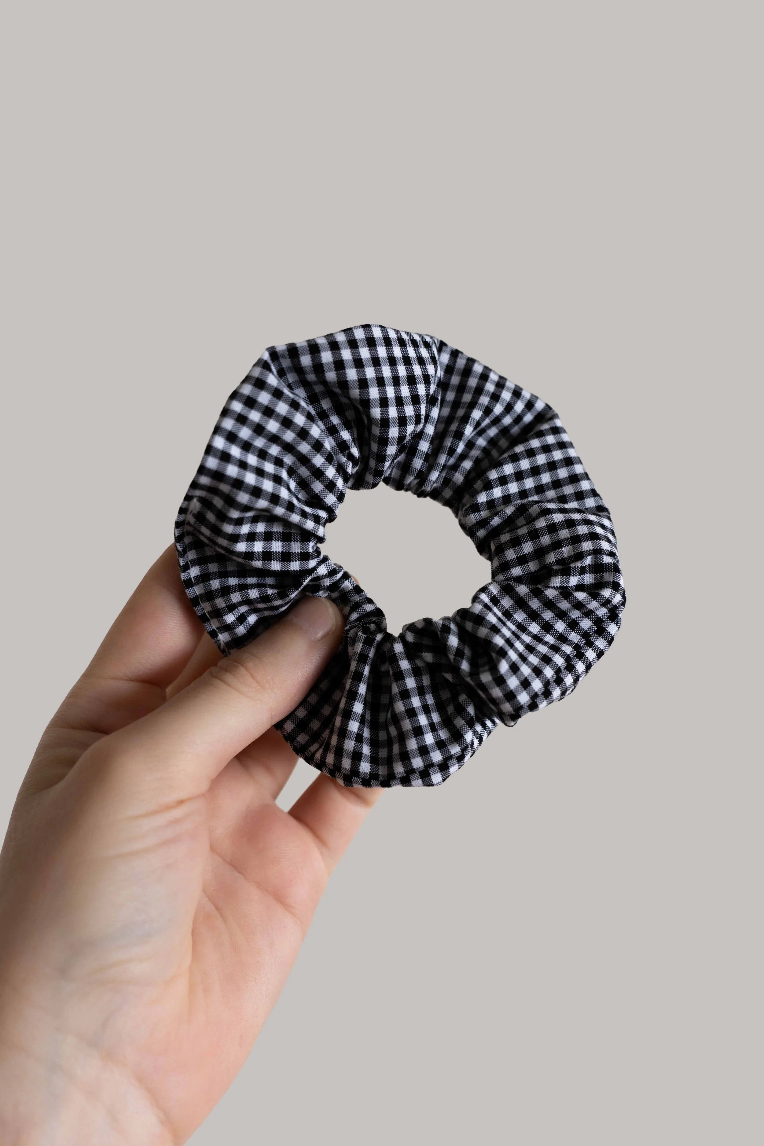 Scrunchie schwarz-weiß kariert
