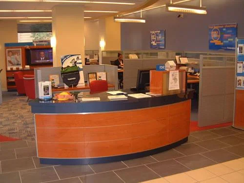 CUSTOMER SERVICE DESK  INDEPENDENCE COMMUNITY BANK 2_tif.jpg