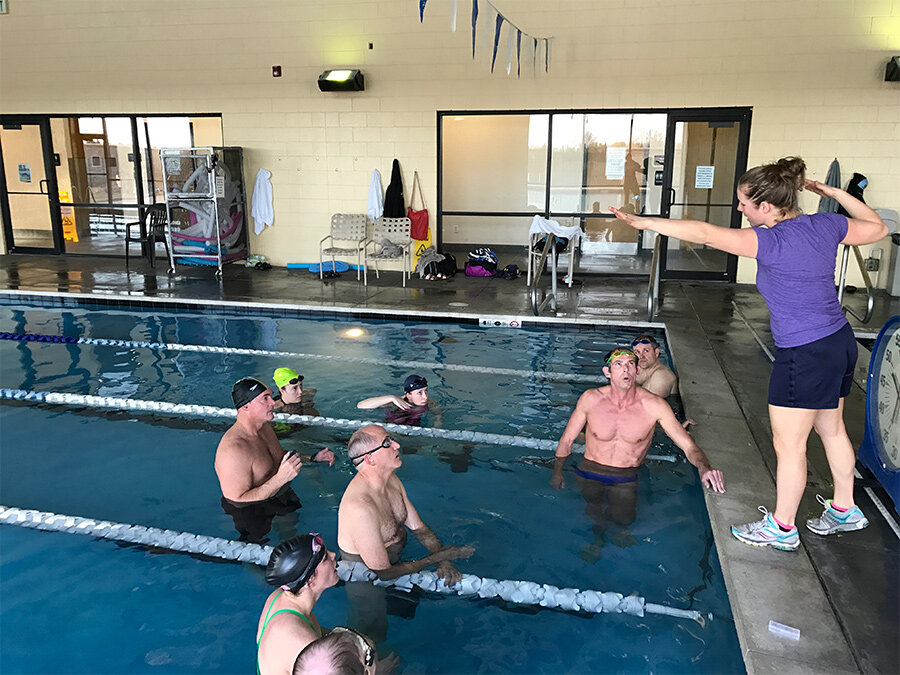 Swimming clinics at Club Apple