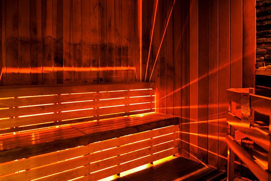 club-apple-sauna-2.jpg