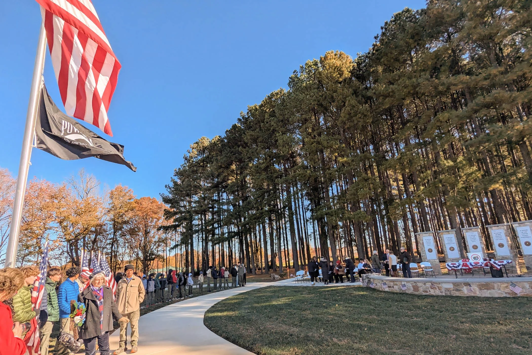 .11_VETERAN'S MEMORIAL3.jpg