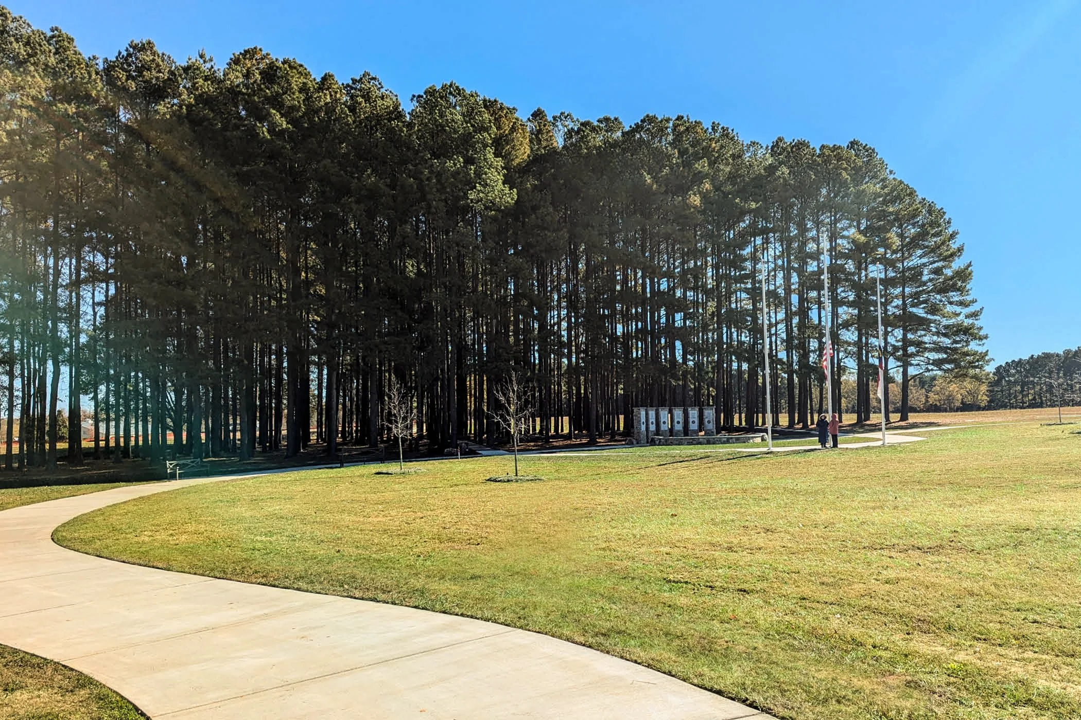 .11_VETERAN'S MEMORIAL8.jpg