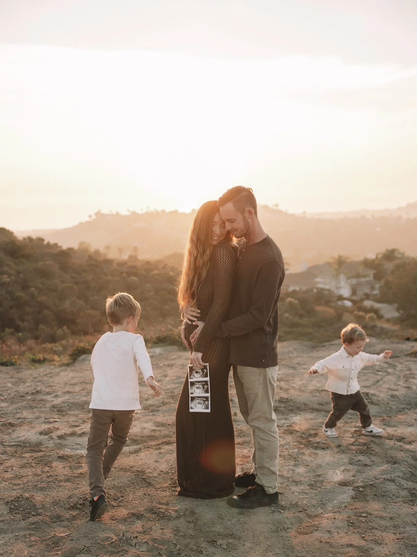 Another summer baby coming! This baby has 2 very excited brothers and 2 very nervous parents that love it so much already 🤍

Photos by the best @jengracephoto
