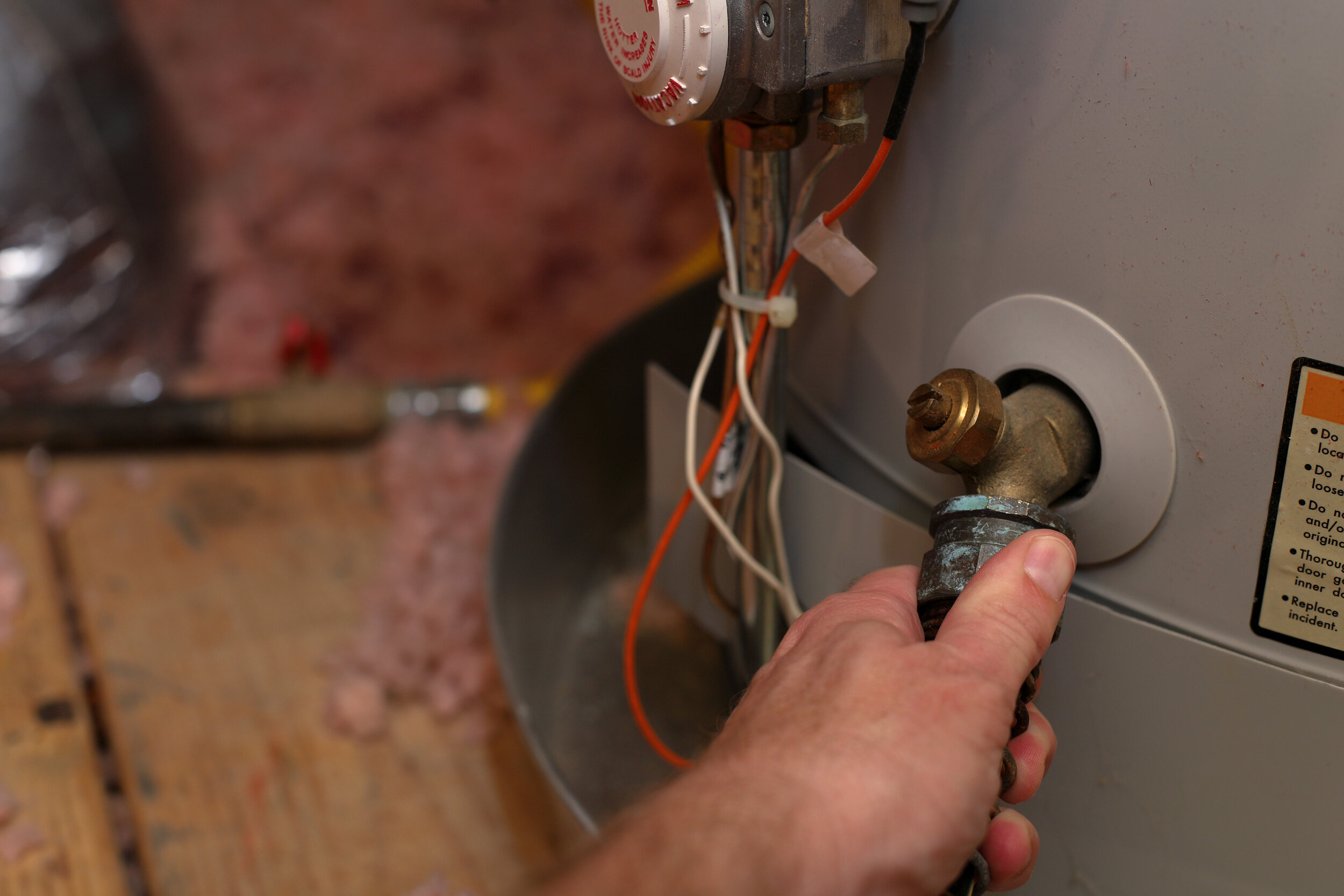 No Hot Water? 10 Signs It's Time To Call A Water Heater Service
