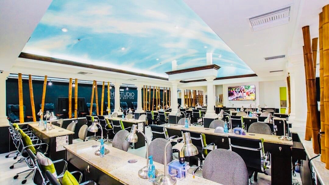 nail-salon-interior-yamato-road-boca-raton.jpeg