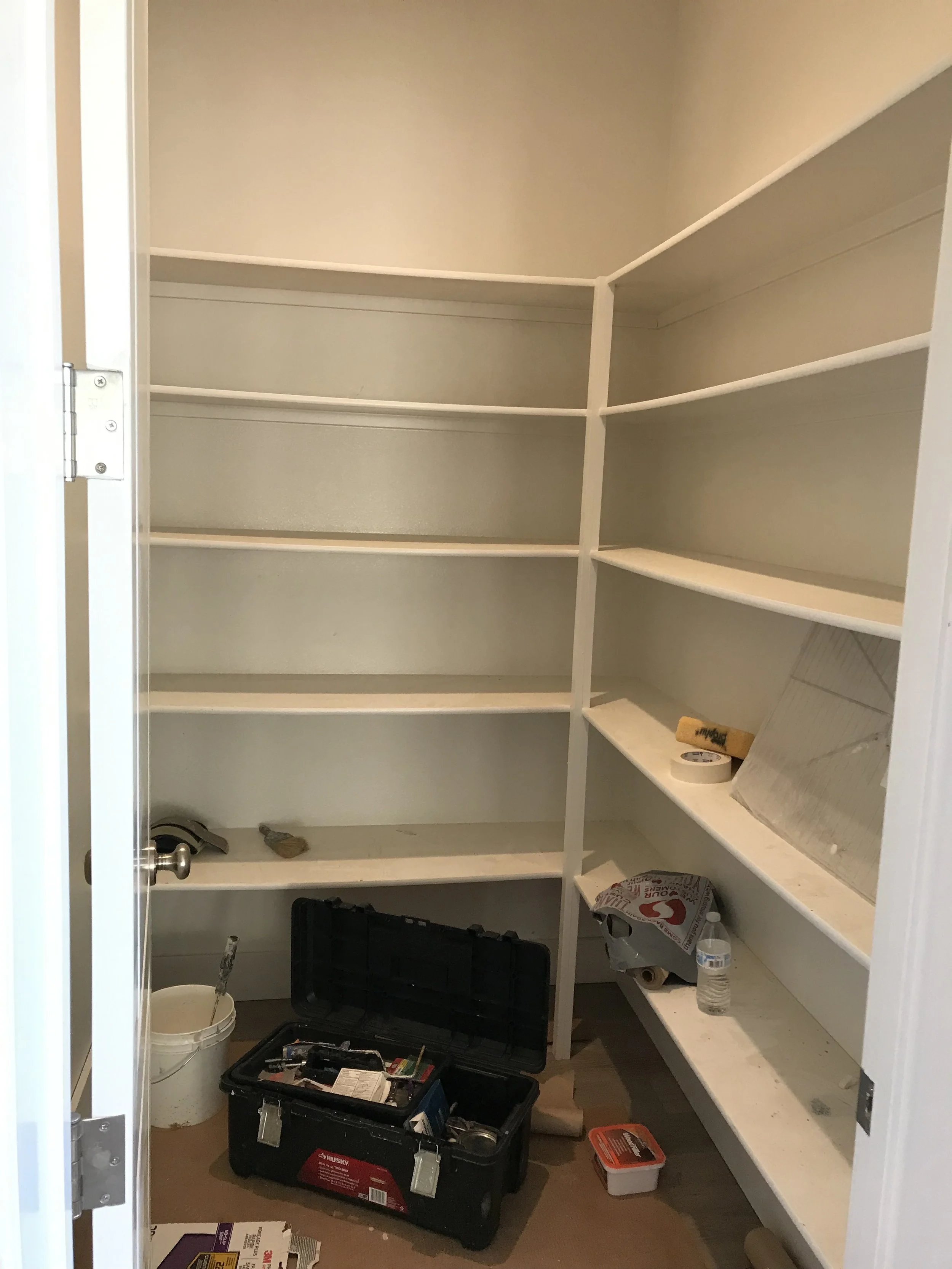 PANTRY : BEFORE