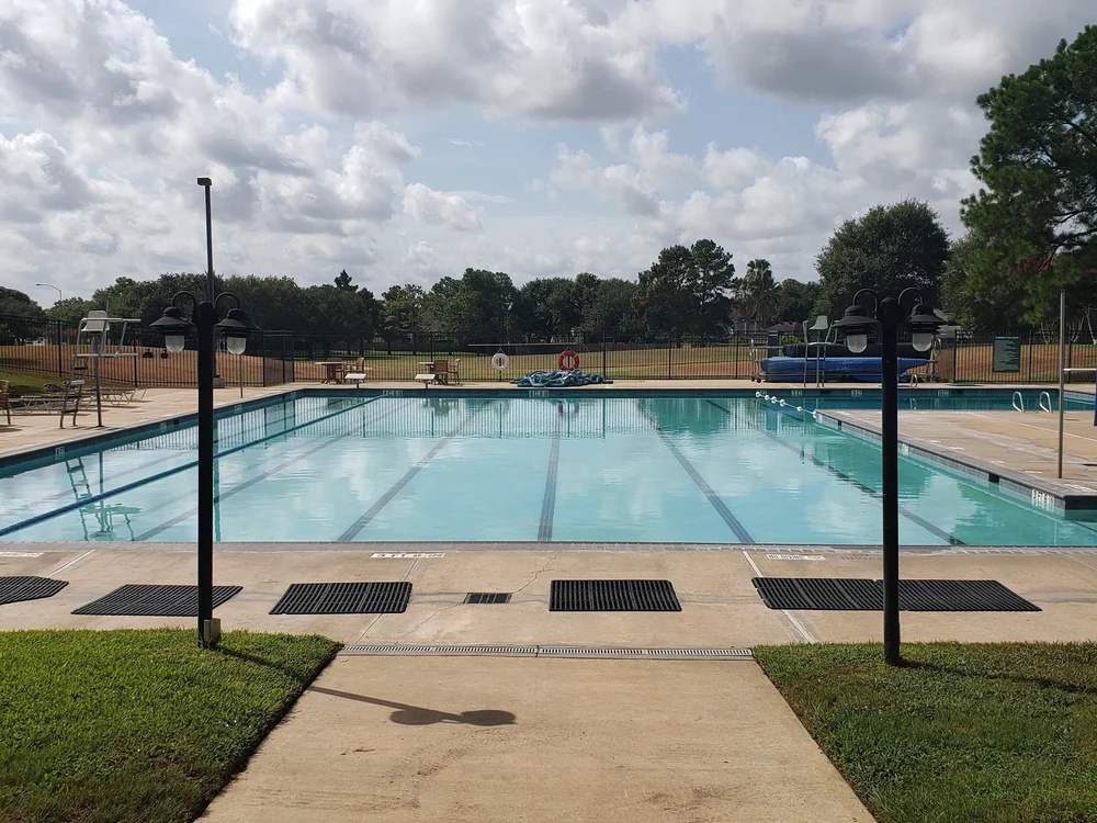 Pools/Splash Pads — Fairfield Athletic Club