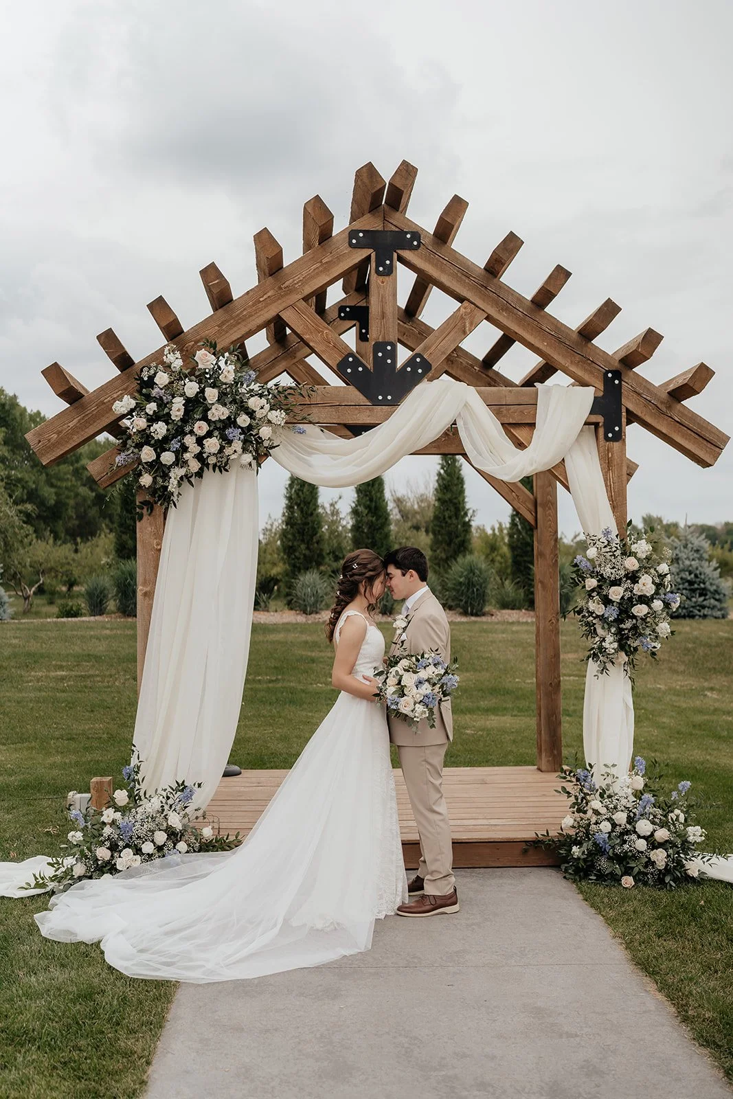 Ivory Chiffon Drape (Real Wedding)