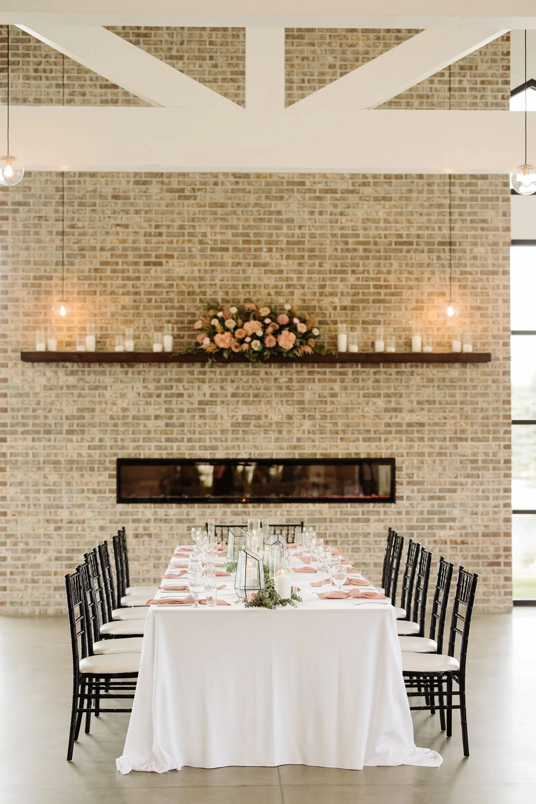 atrium-at-blu-haven-souix-falls-wedding_0034.jpg