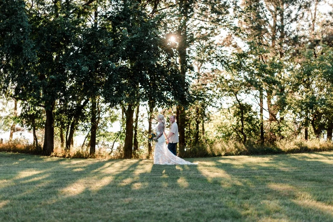 tented-wedding-souix-falls-wedding-planner_0023.jpg