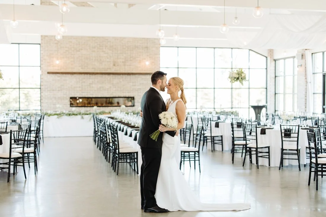 The-Atrium-sioux-falls-Wedding_0011.jpg