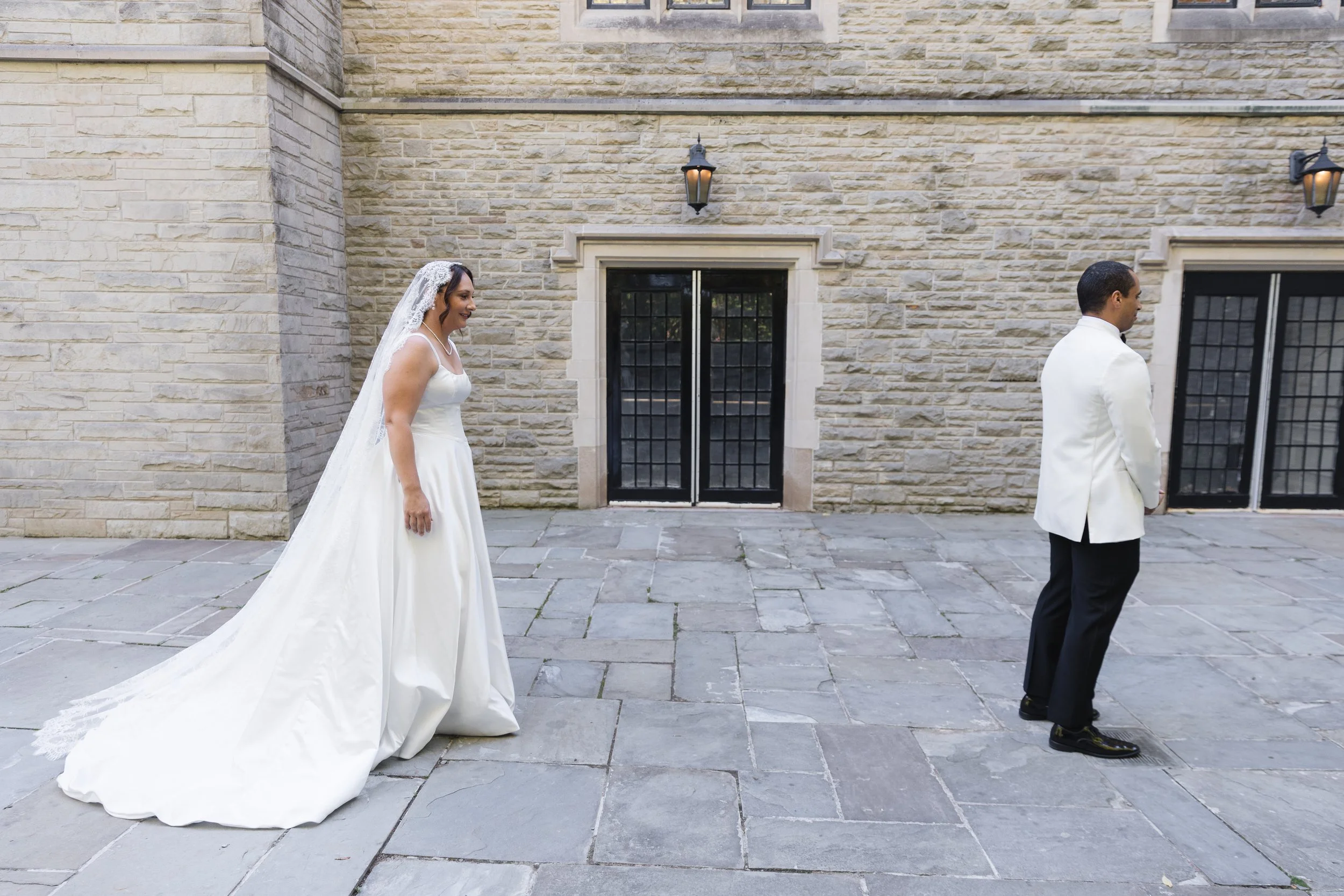 Lucy&JordanFullWeddingGallery-016.jpg