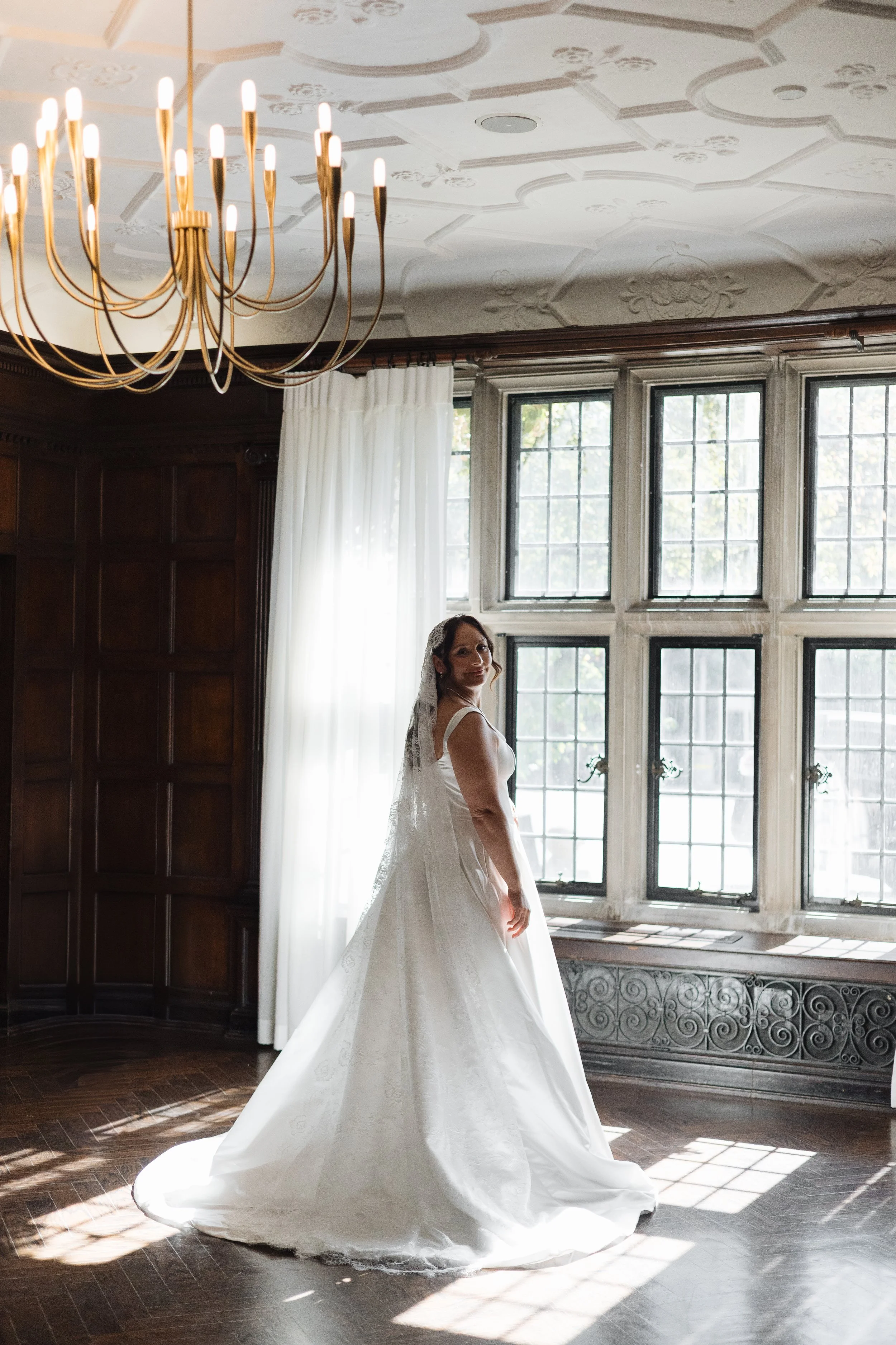 Lucy&JordanFullWeddingGallery-091.jpg
