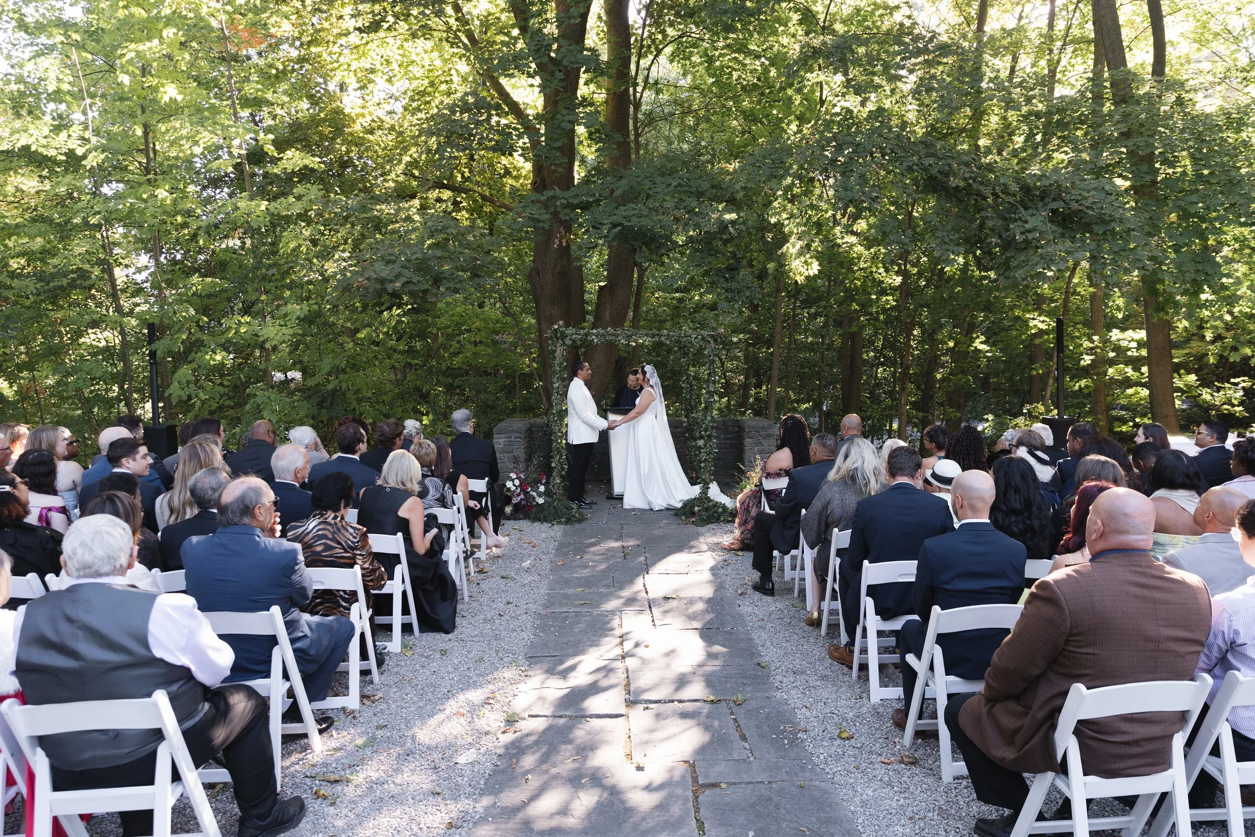 Lucy&JordanFullWeddingGallery-250.jpg