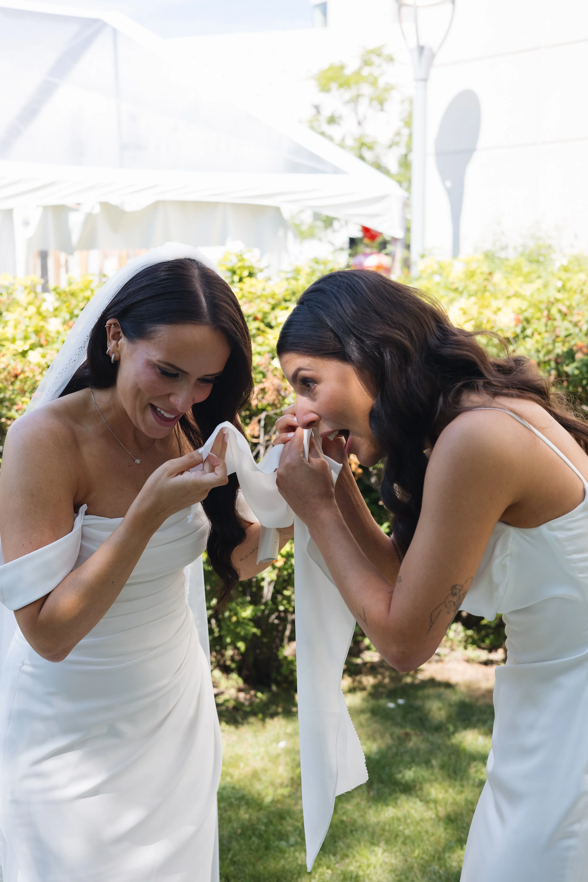 Dana&LucianaSneakPeeks-17.jpg