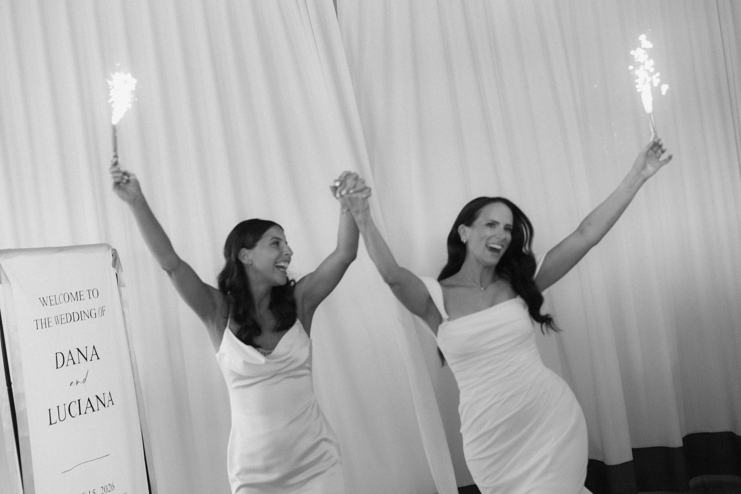 Dana&LucianaSneakPeeks-48.jpg